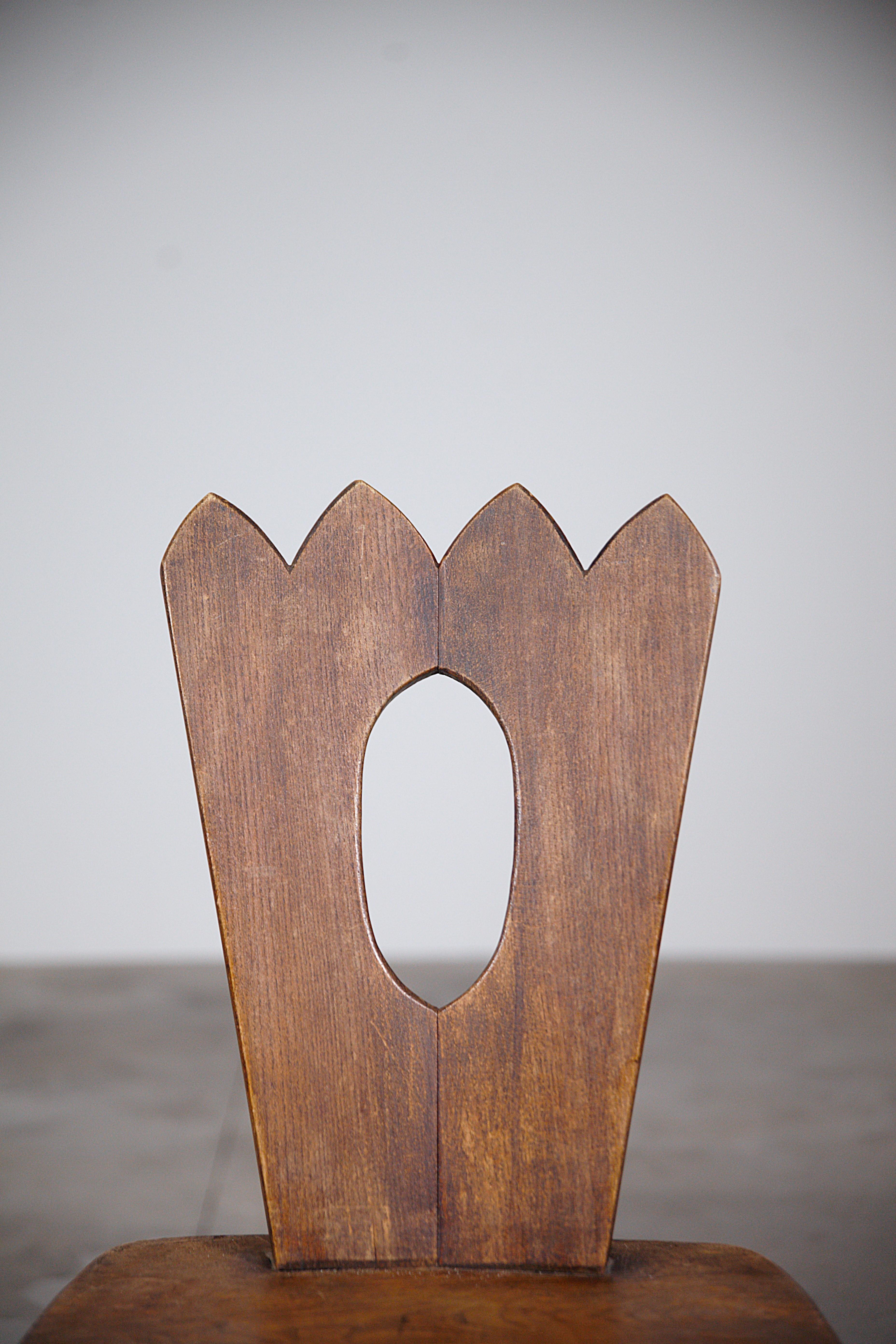 A Pair of Mountain Dining Chairs by Aranjou France 1970's im Angebot 2