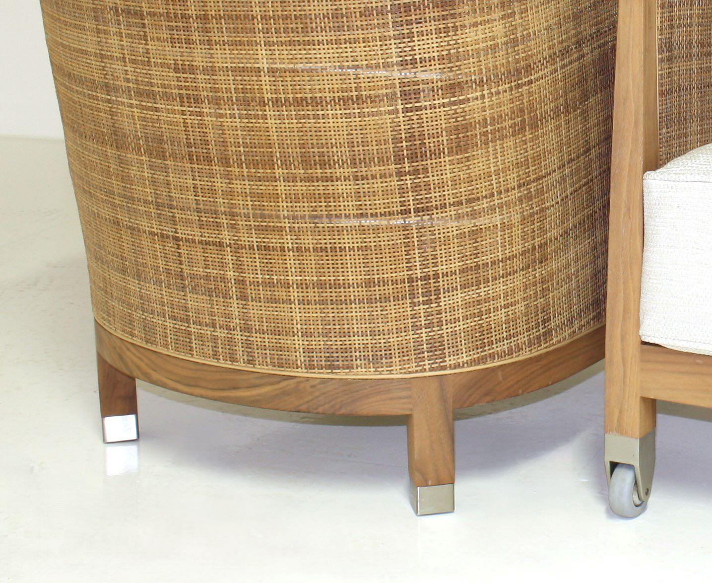 A pair of ‘Mozart’ Woven Rattan Italian Lounge Armchairs By Flexform 8