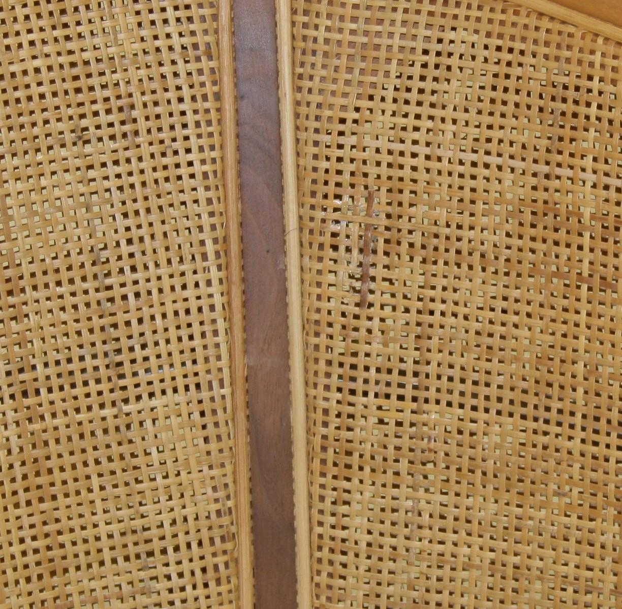 A pair of ‘Mozart’ Woven Rattan Italian Lounge Armchairs By Flexform 14