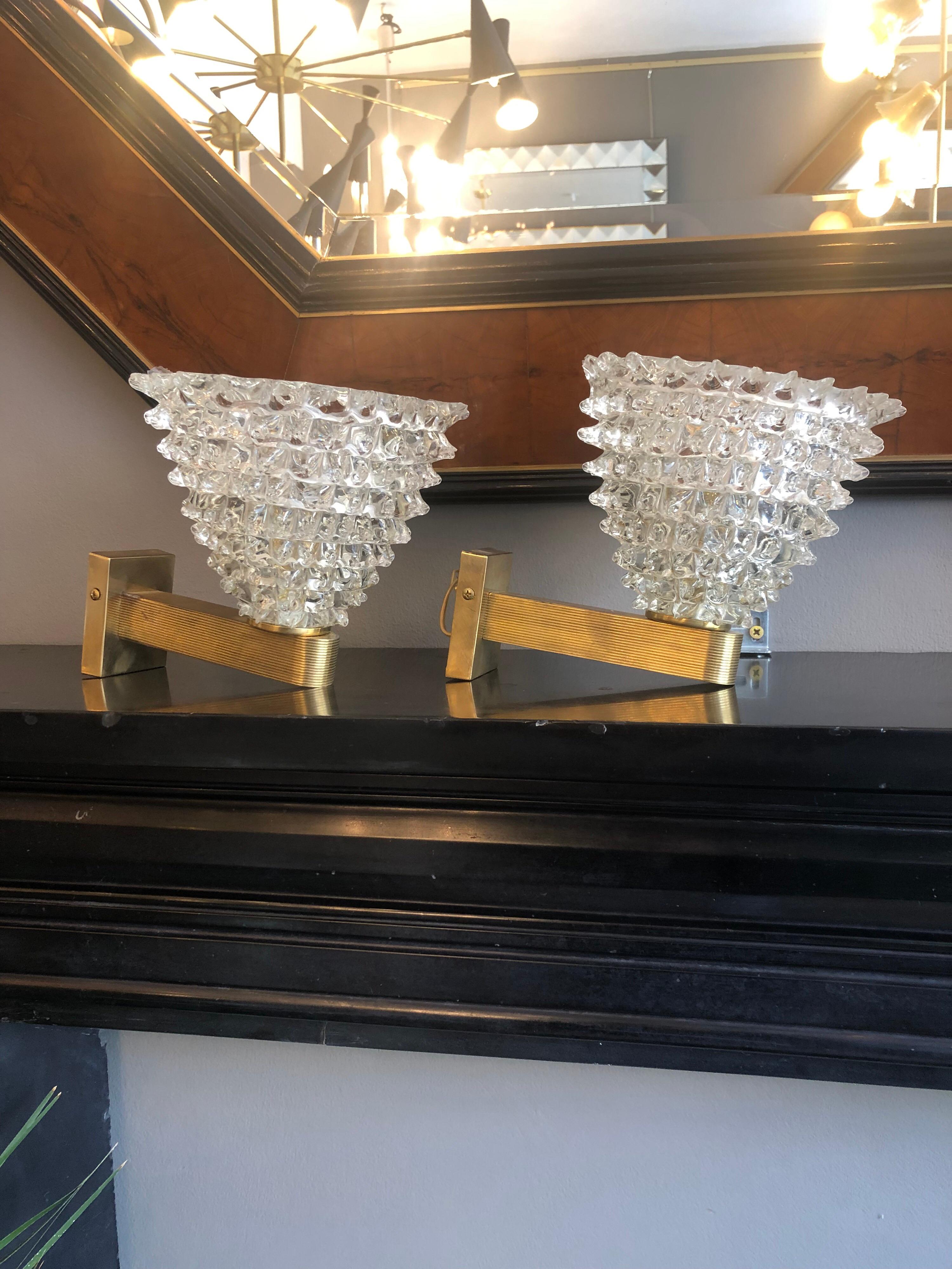 Mid-20th Century Pair of Murano Glass and Brass Rostrato Wall Lights Sconces