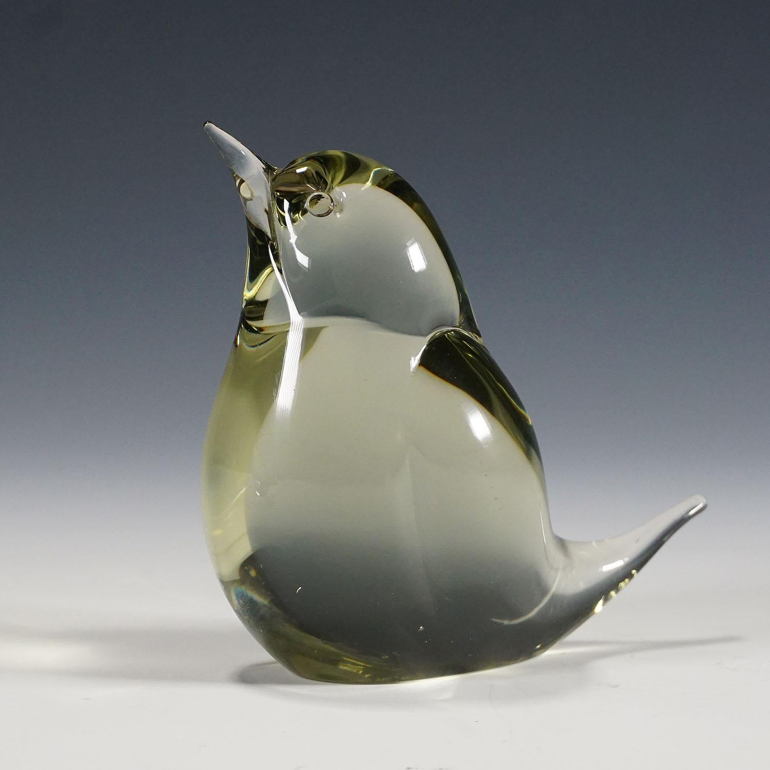 Mid-Century Modern Pair of Murano Glass Birds Designed by Livio Seguso, circa 1970s