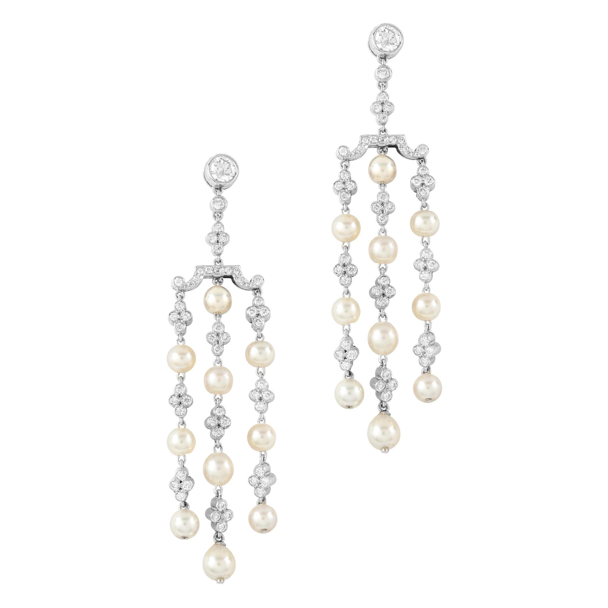 Paar natürliche Perlen- und Diamant-Tropfenohrringe mit Quasten (Moderne) im Angebot