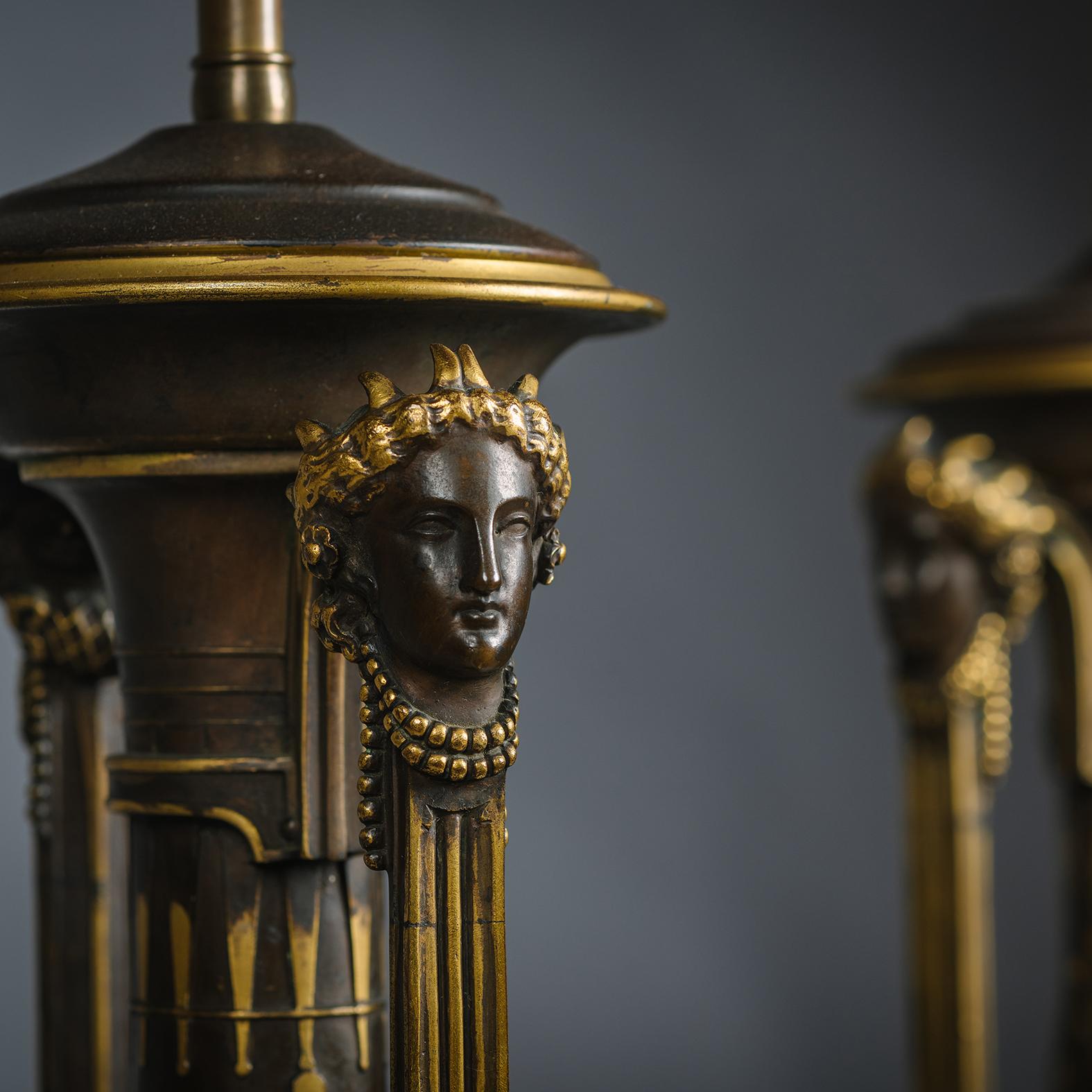 A Pair of Néo-Grec Parcel-Gilt Patinated Bronze Vases Mounted as Lamps In Good Condition For Sale In Brighton, West Sussex