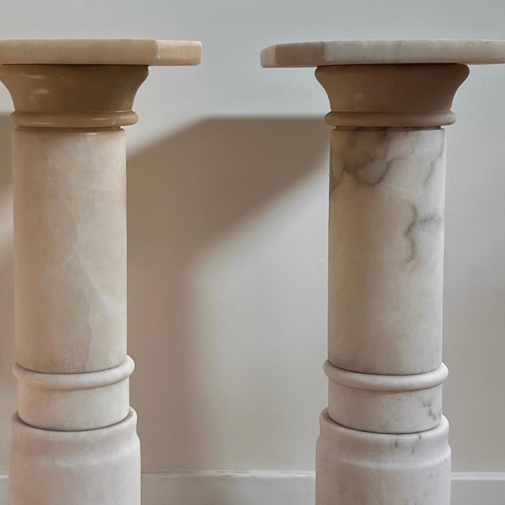 20th Century Pair of Neoclassical Alabaster Columns, 1960s