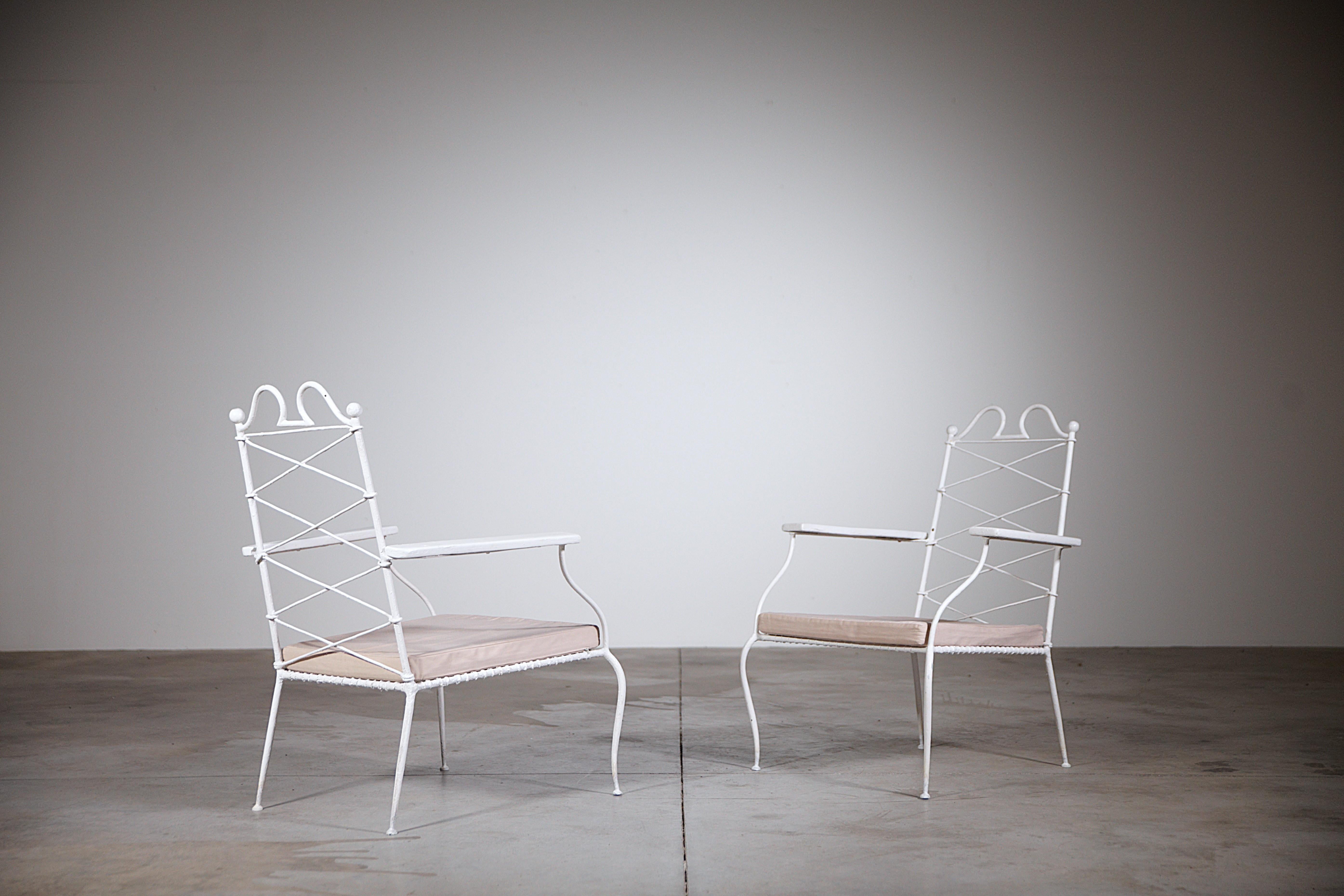 Paire de fauteuils néoclassiques par René Prou France 1950's en vente 5