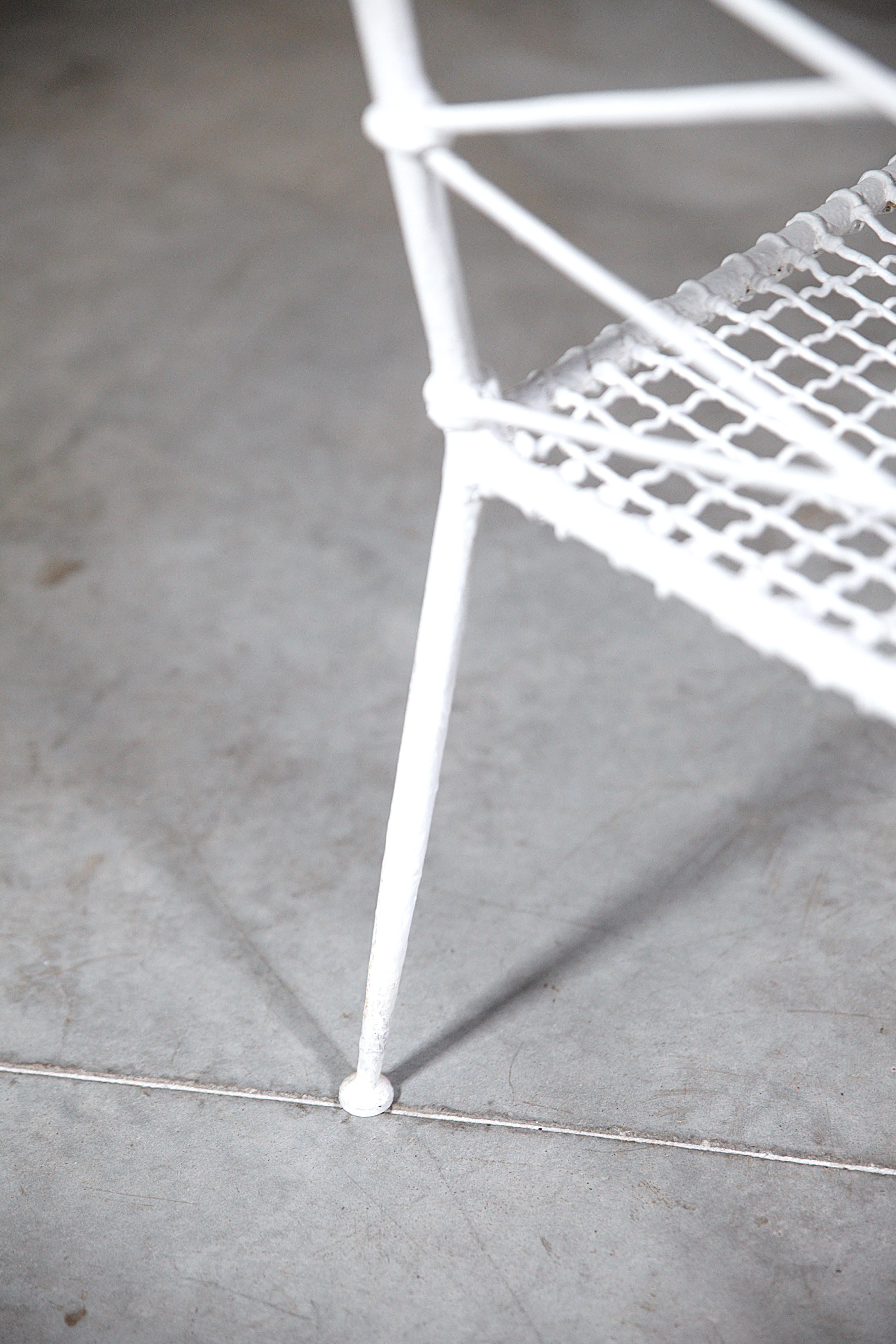 Paire de fauteuils néoclassiques par René Prou France 1950's en vente 2