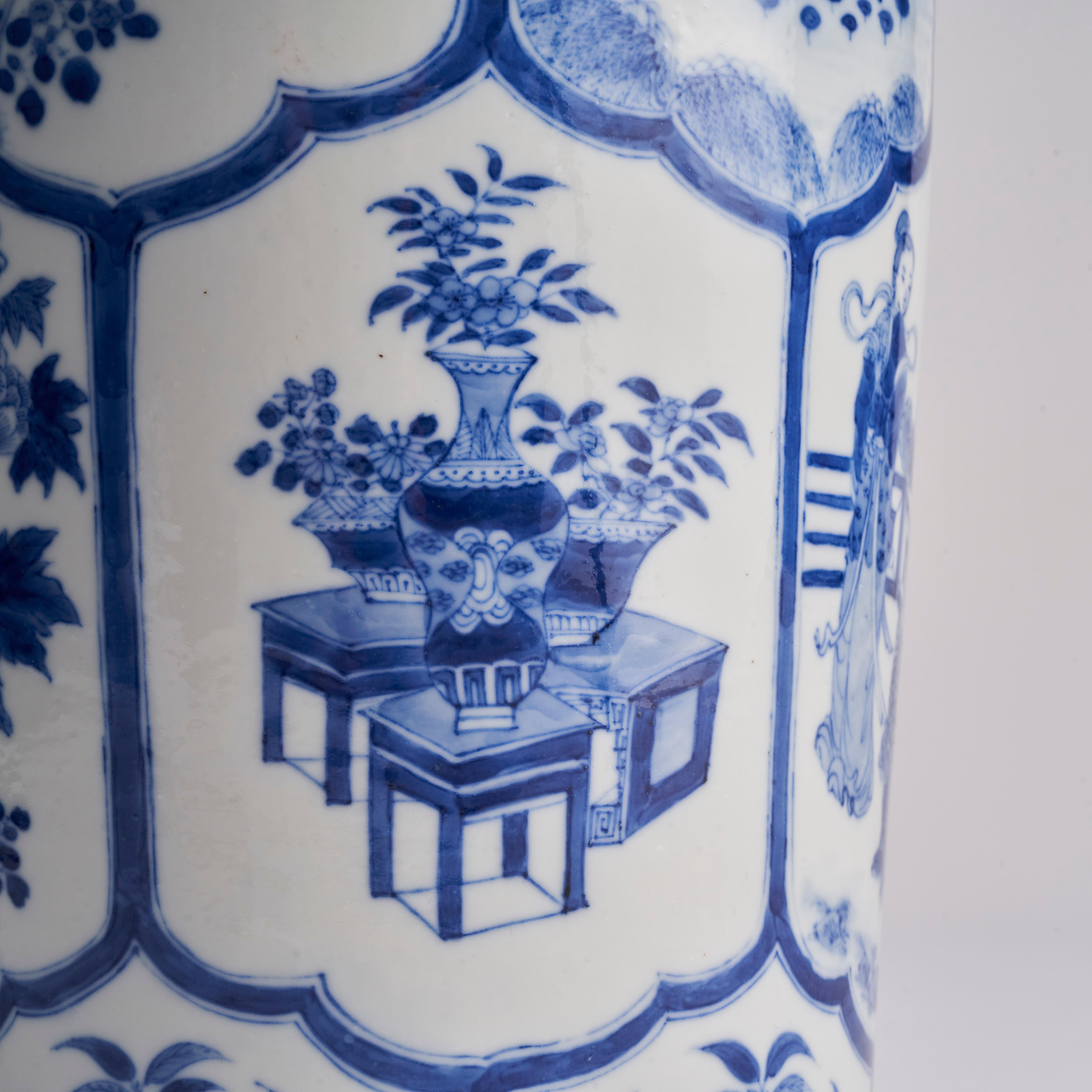 A pair of Nineteenth Century Chinese blue and white baluster form vases (Circa 1 For Sale 5