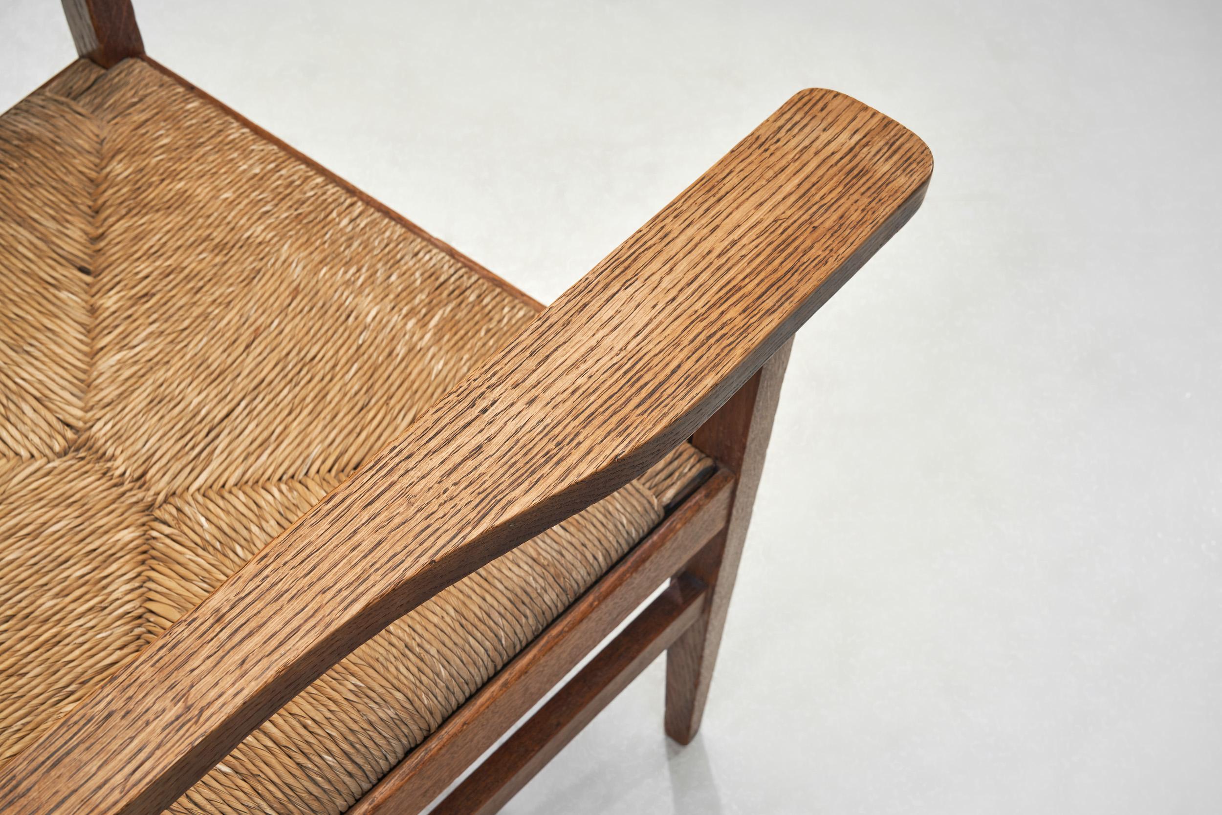 A Pair of Oak and Woven Rush High Back Armchairs, France 1940s For Sale 6