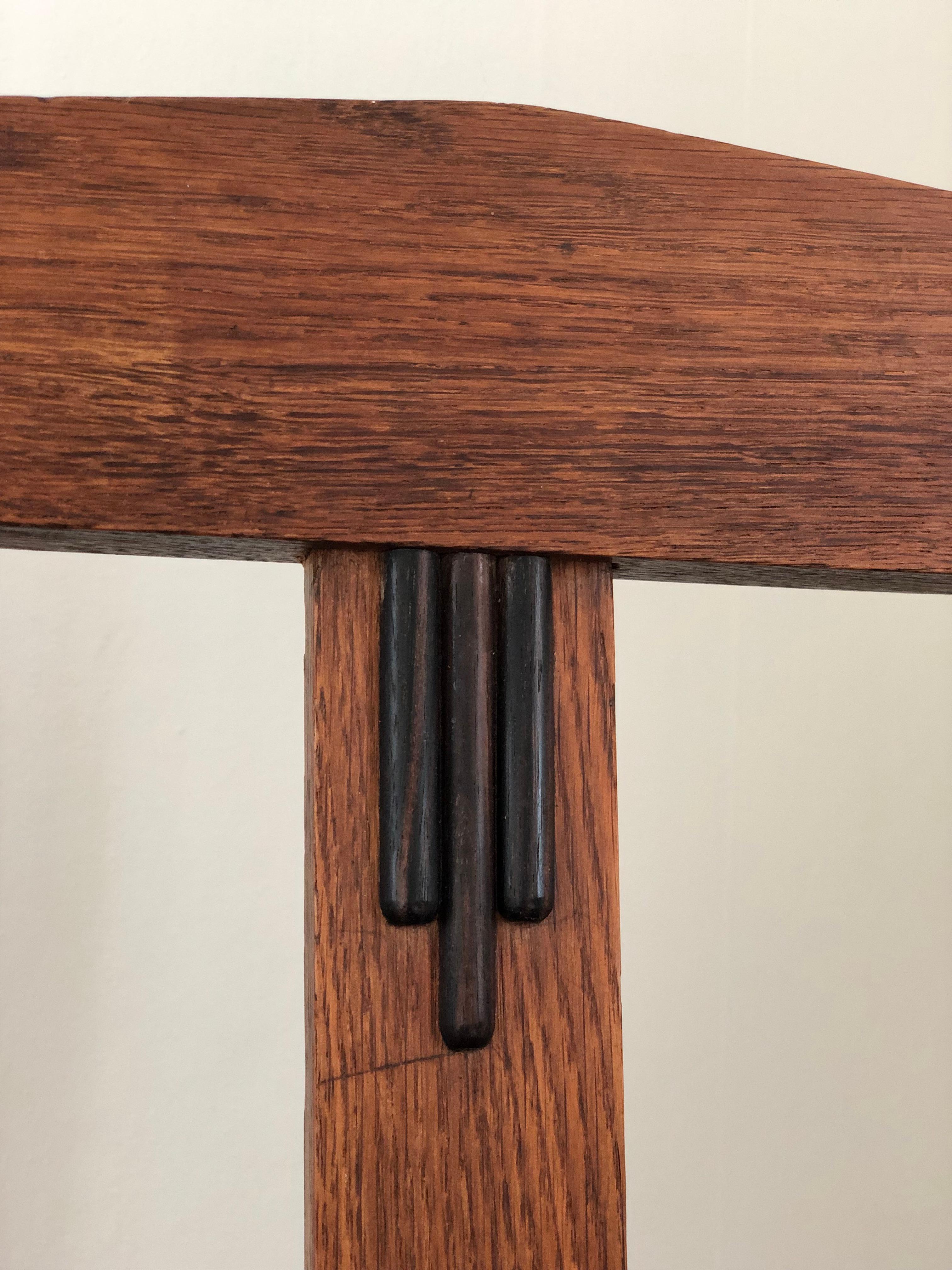 Pareja de Sillas de Comedor de Roble Escuela Art Decó Amsterdam Años 20 Tela en venta