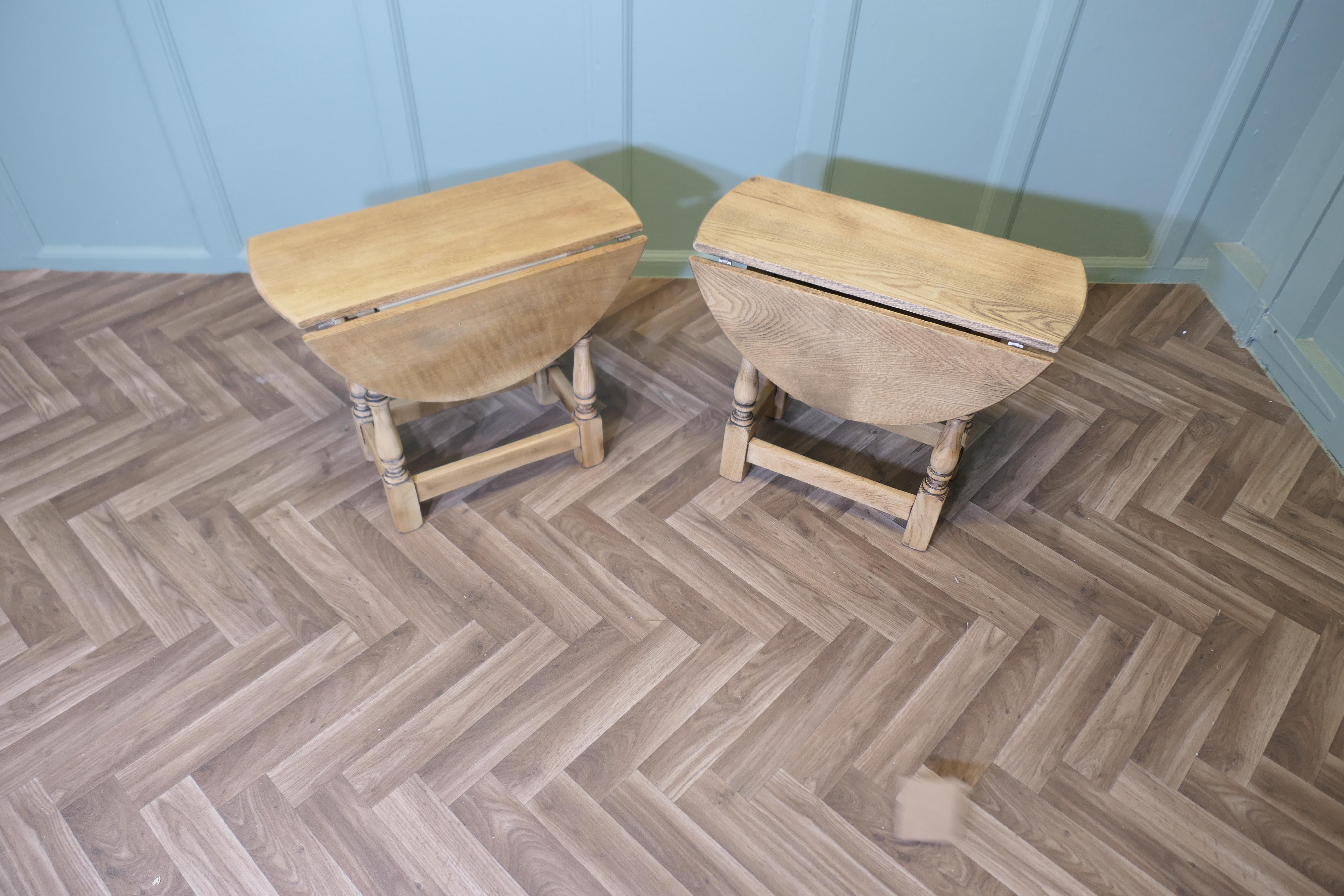A Pair of Oak Coffee or Side Tables For Sale 2