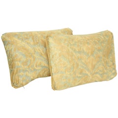 Retro A Pair of Oblong Fortuny Cushions in the Caravaggio Pattern