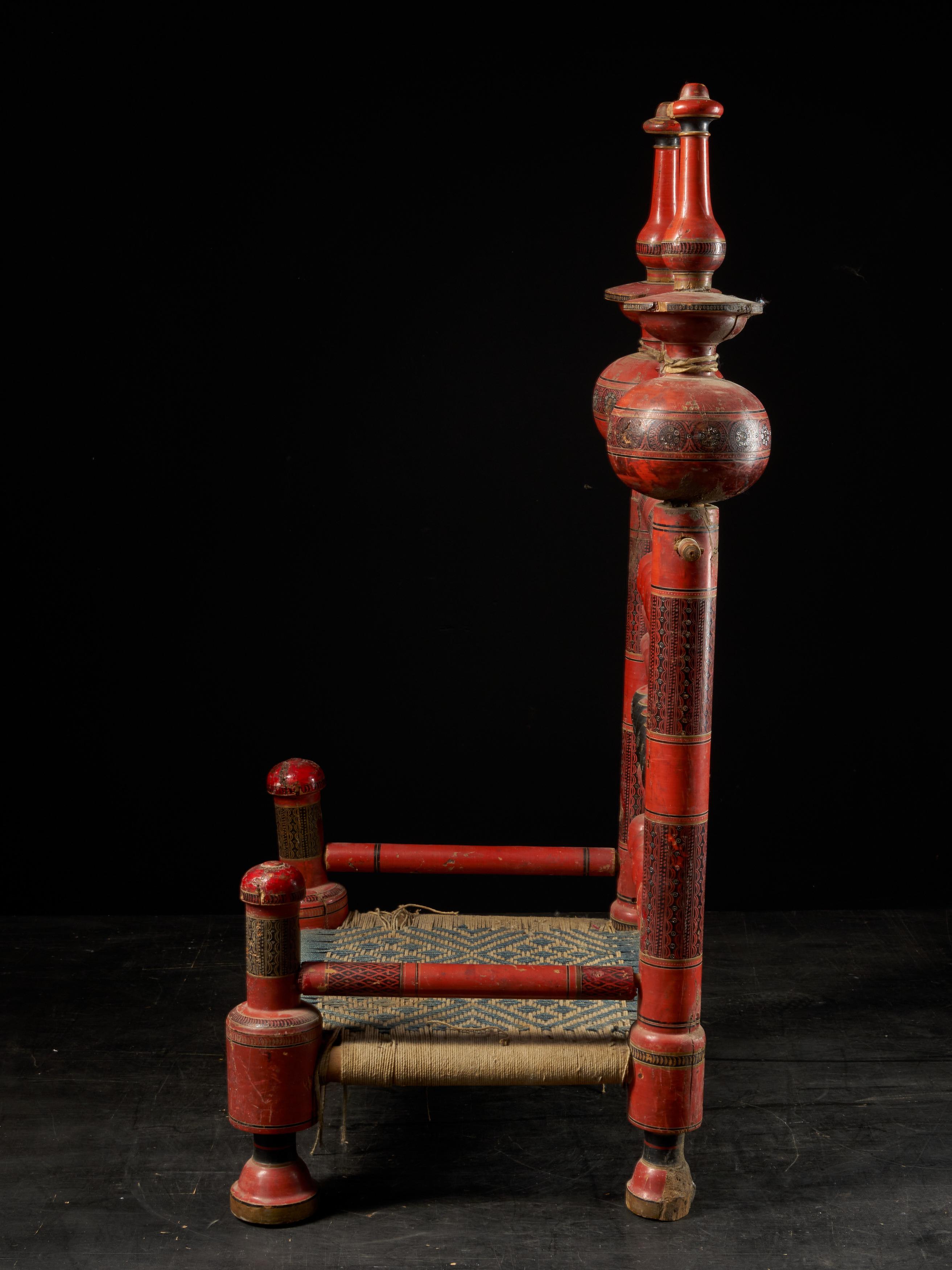 Pair of Old Punjabi Handcrafted Wooden Tribal Wedding Chairs In Fair Condition In Leuven , BE