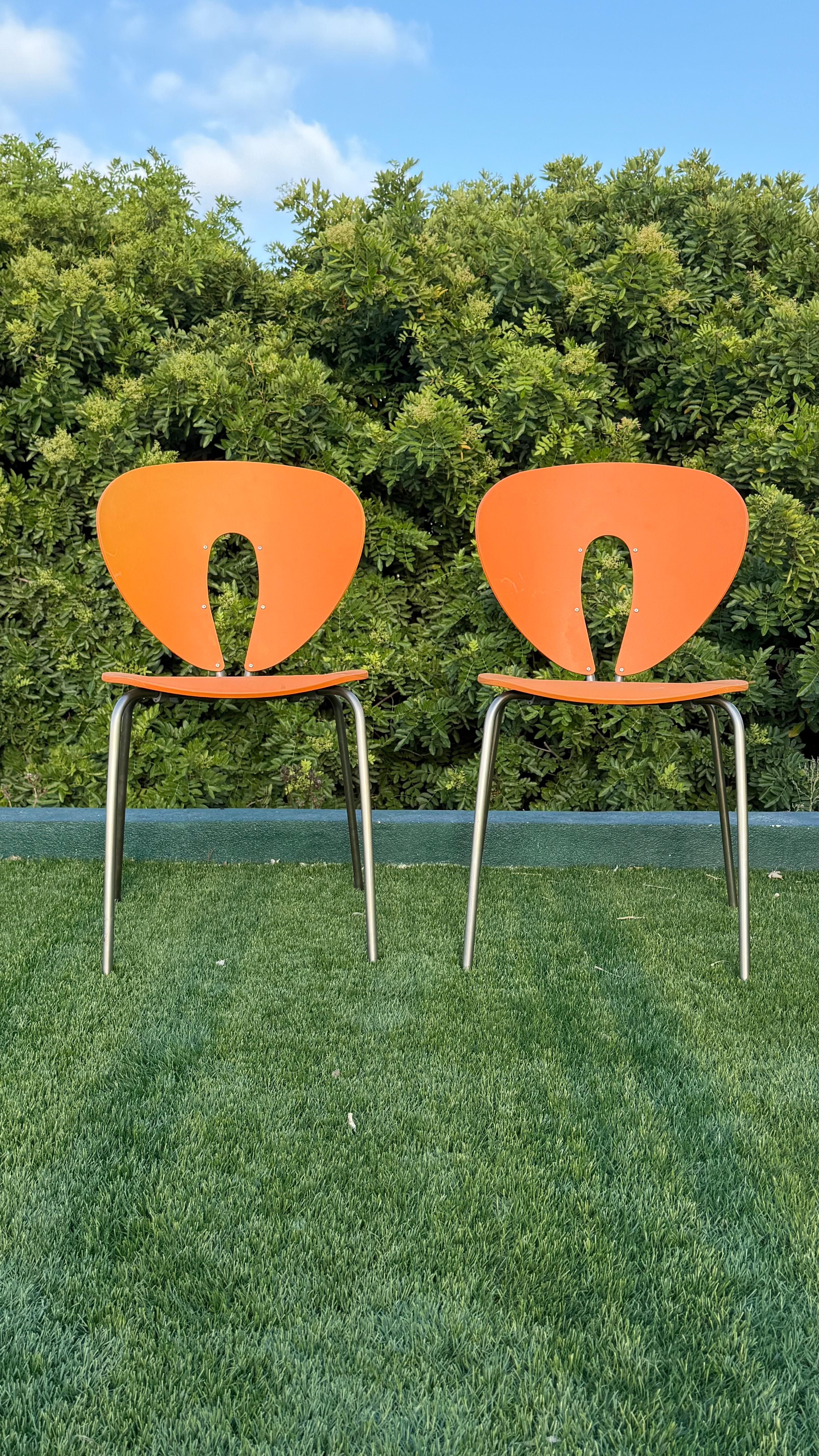 Pareja de sillas Globus naranjas de Jesus Gasca para STUA, España finales del siglo XX en venta 2