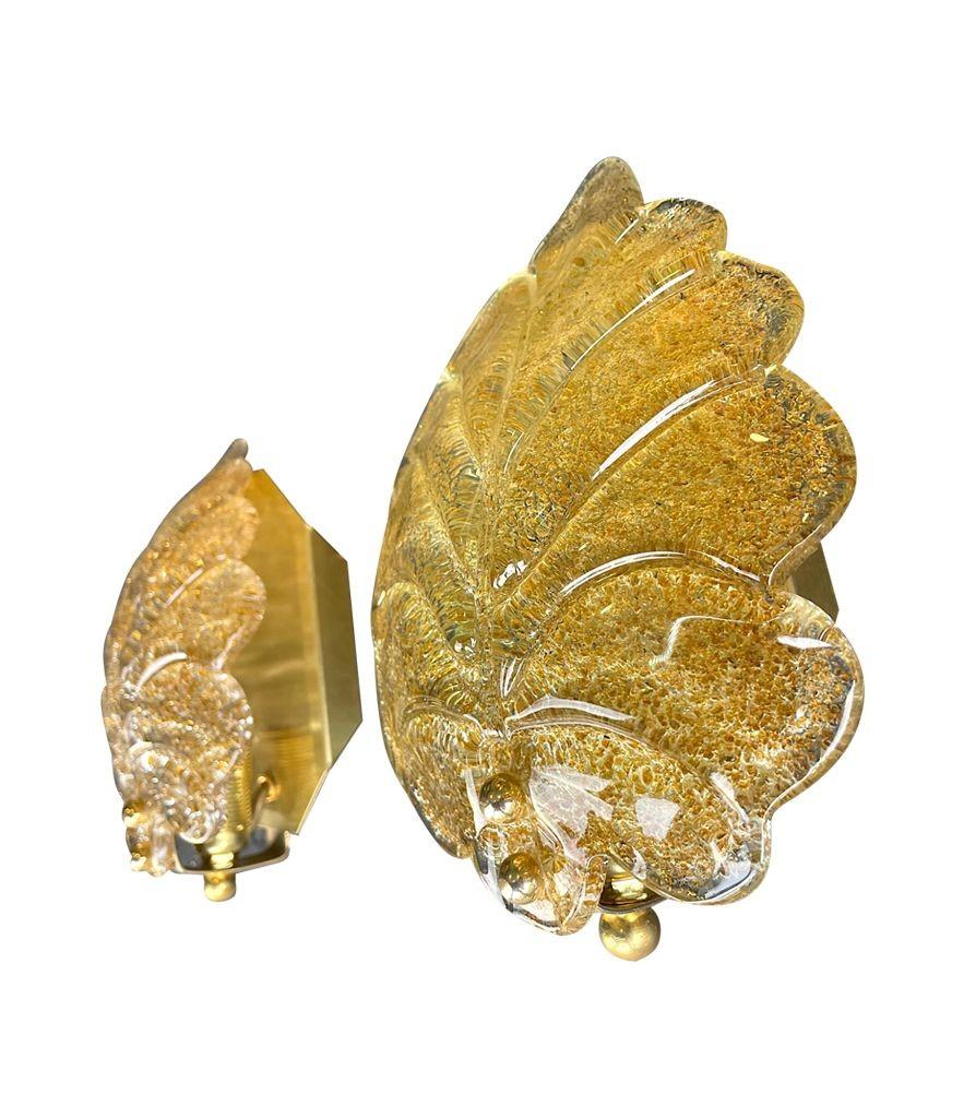 Coppia di appliques di Orrefors in vetro e foglie d'ottone di Reijmyre in vendita 7