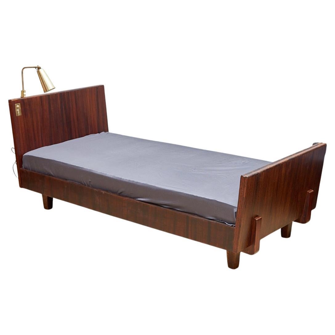 Scandinavian Modern a pair of Paavo Tynell lamps and Erkki Huttunen beds, hotel Vaakuna. For Sale