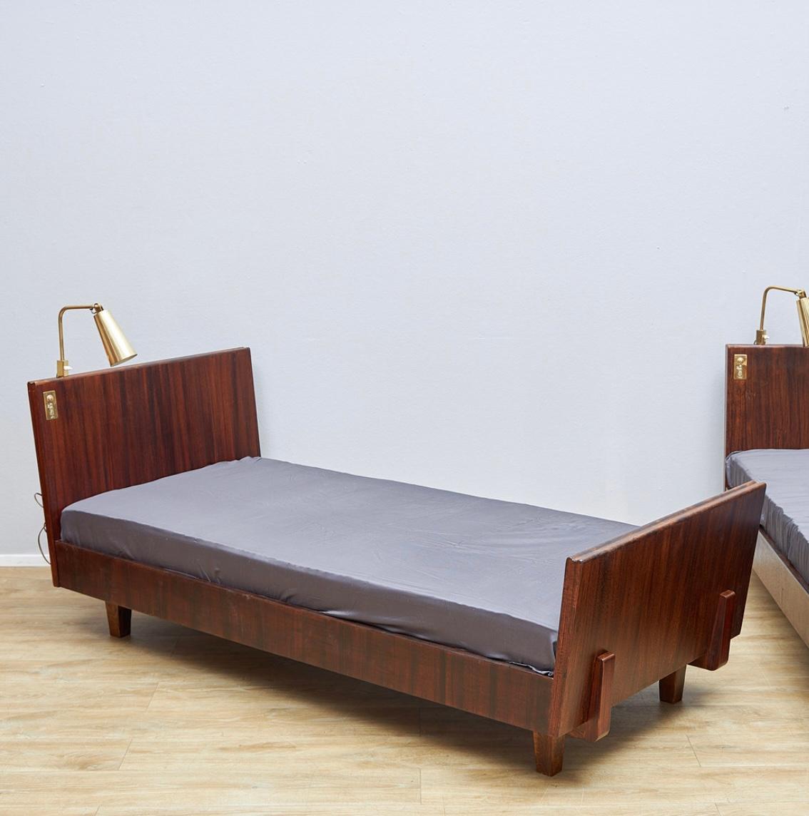 19th Century a pair of Paavo Tynell lamps and Erkki Huttunen beds, hotel Vaakuna. For Sale