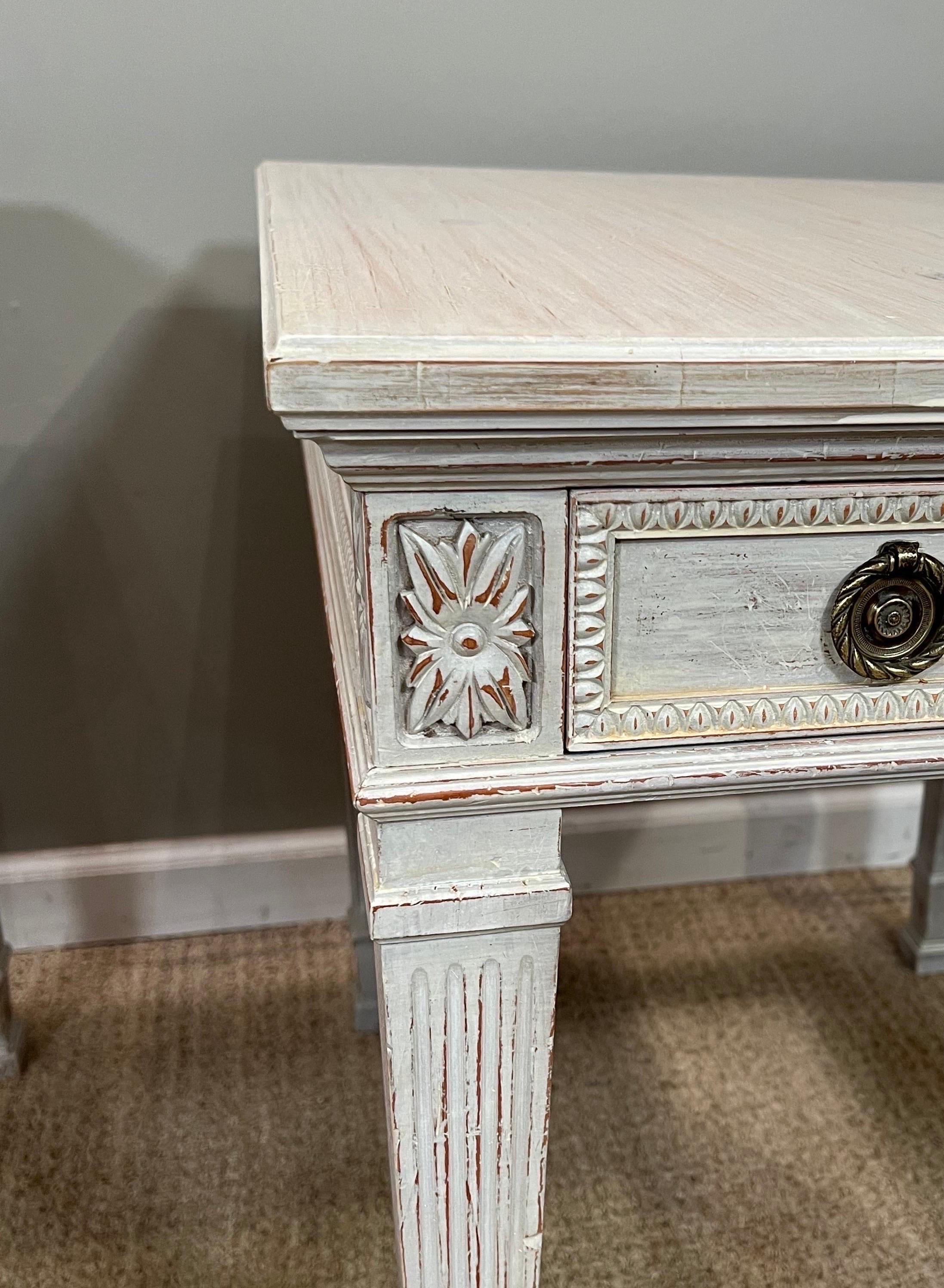 Pair of Painted Pine Bedside Tables For Sale 2