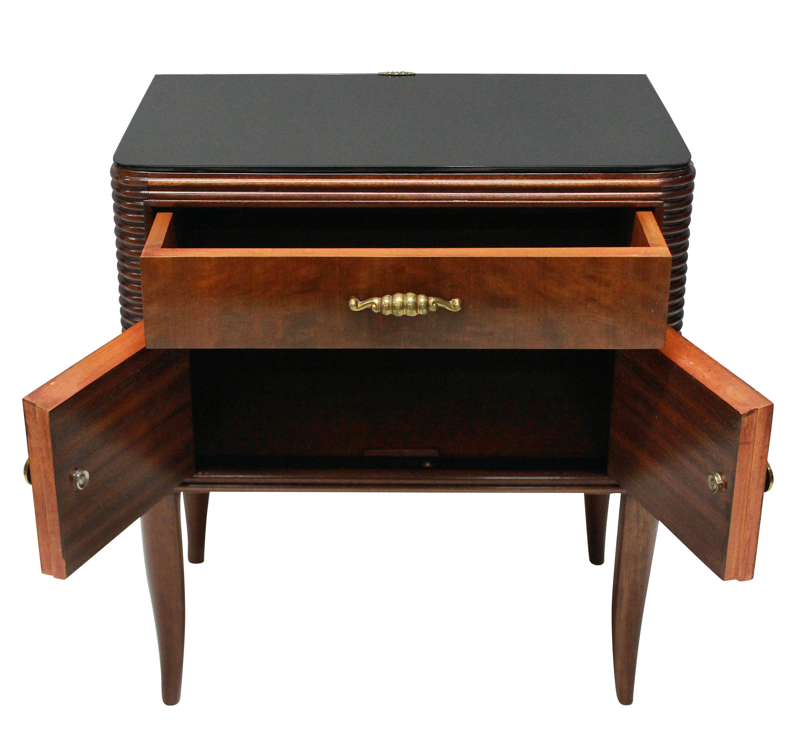 Mid-Century Modern Pair of Paolo Buffa Night Stands