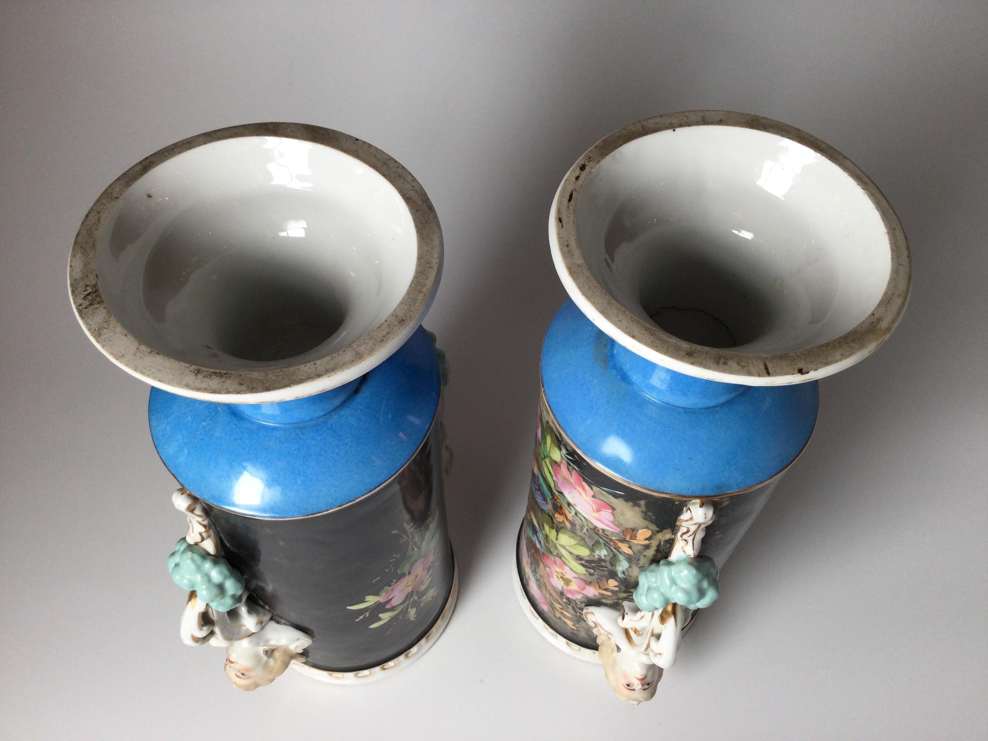 Pair of Paris Porcelain Hand Painted Cylinder Vases  For Sale 3