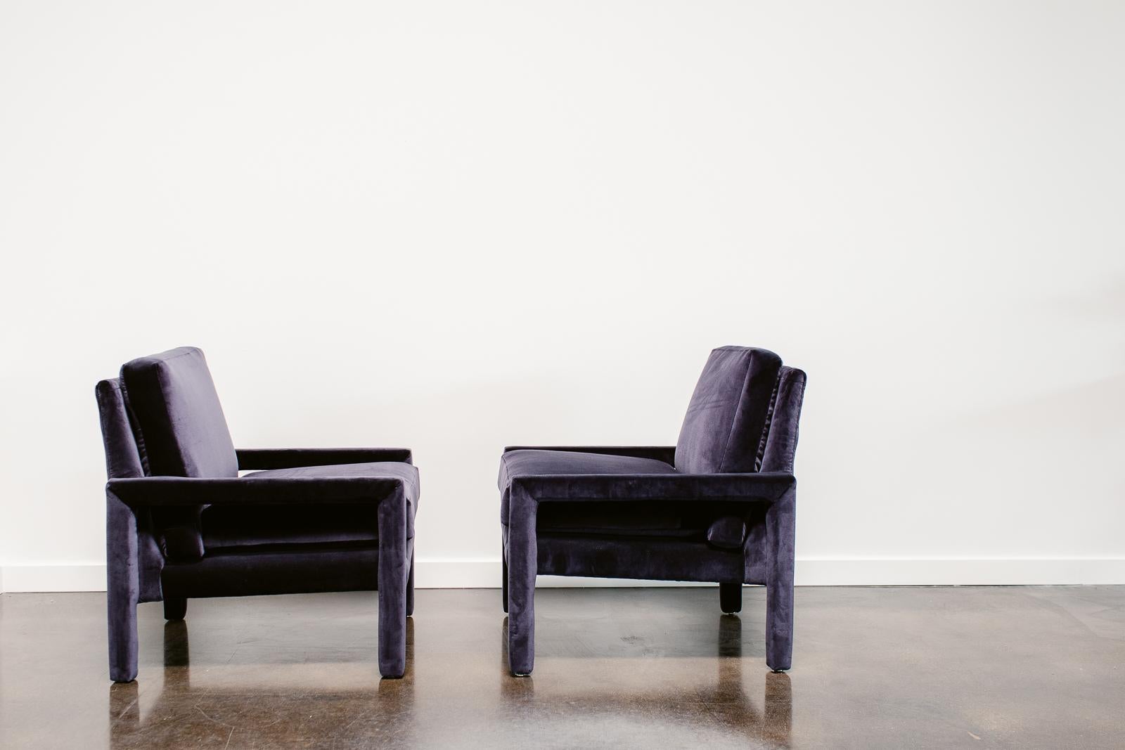American Pair of Parson Chairs by Milo Baughman