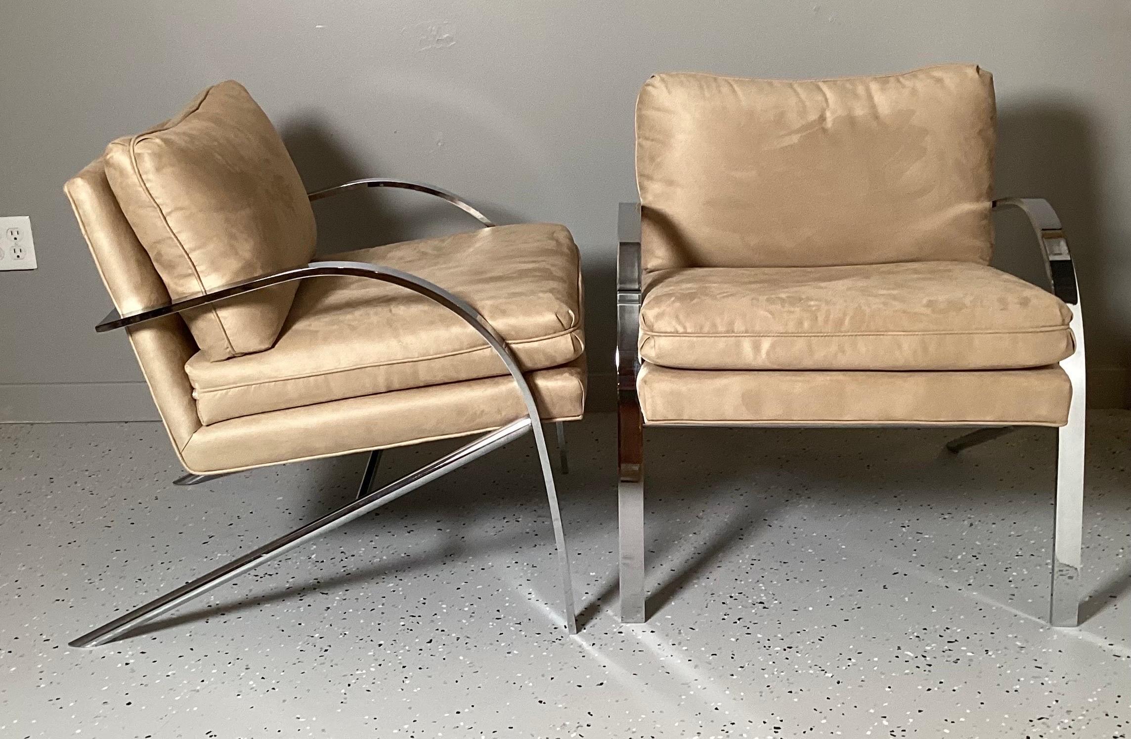 Mid-Century Modern Pair of Paul Tuttle Arco Lounge Chairs