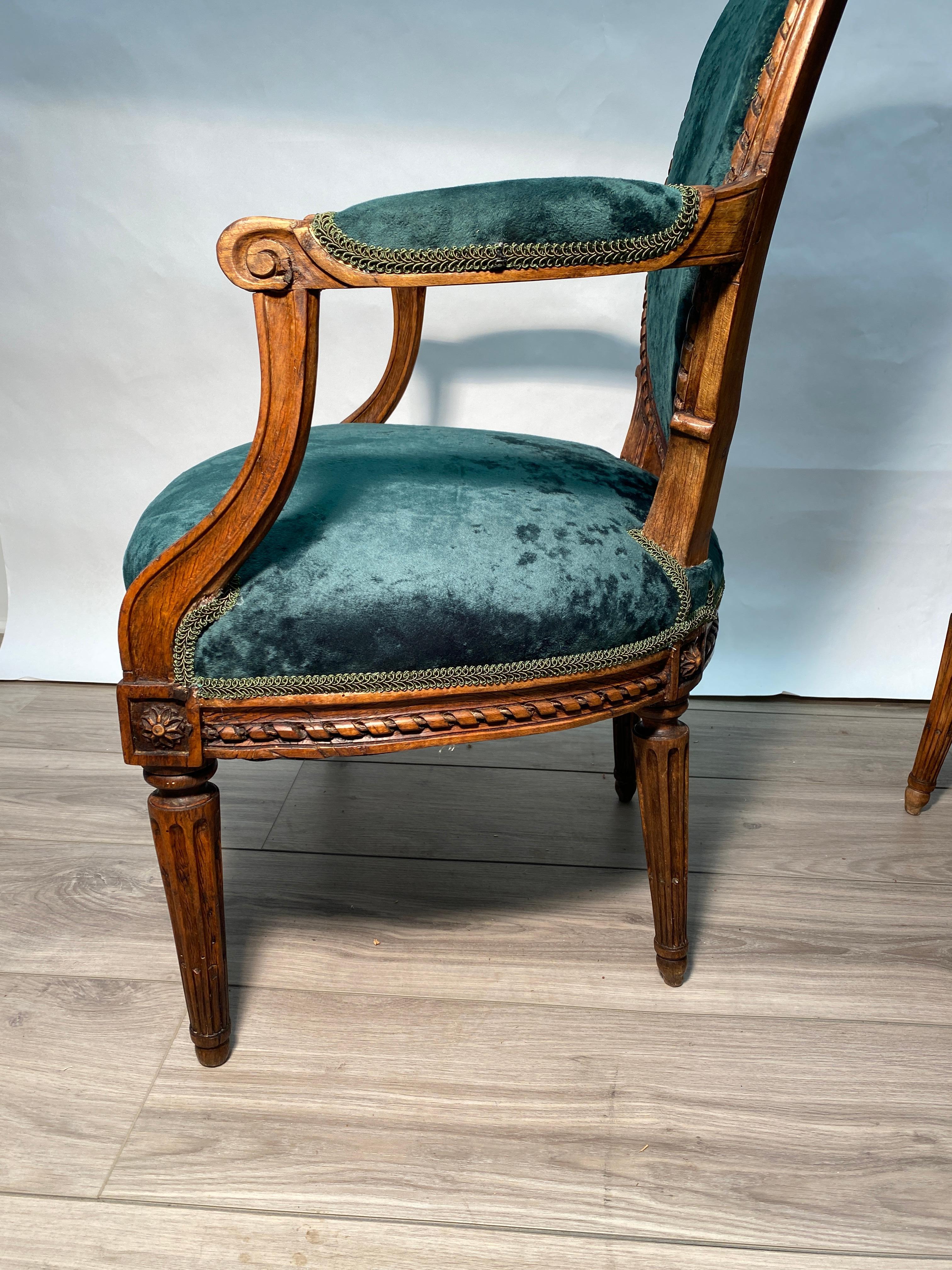 Pair of Period 18th Century French Louis XVI Walnut Fauteuil Arm Chairs For Sale 3