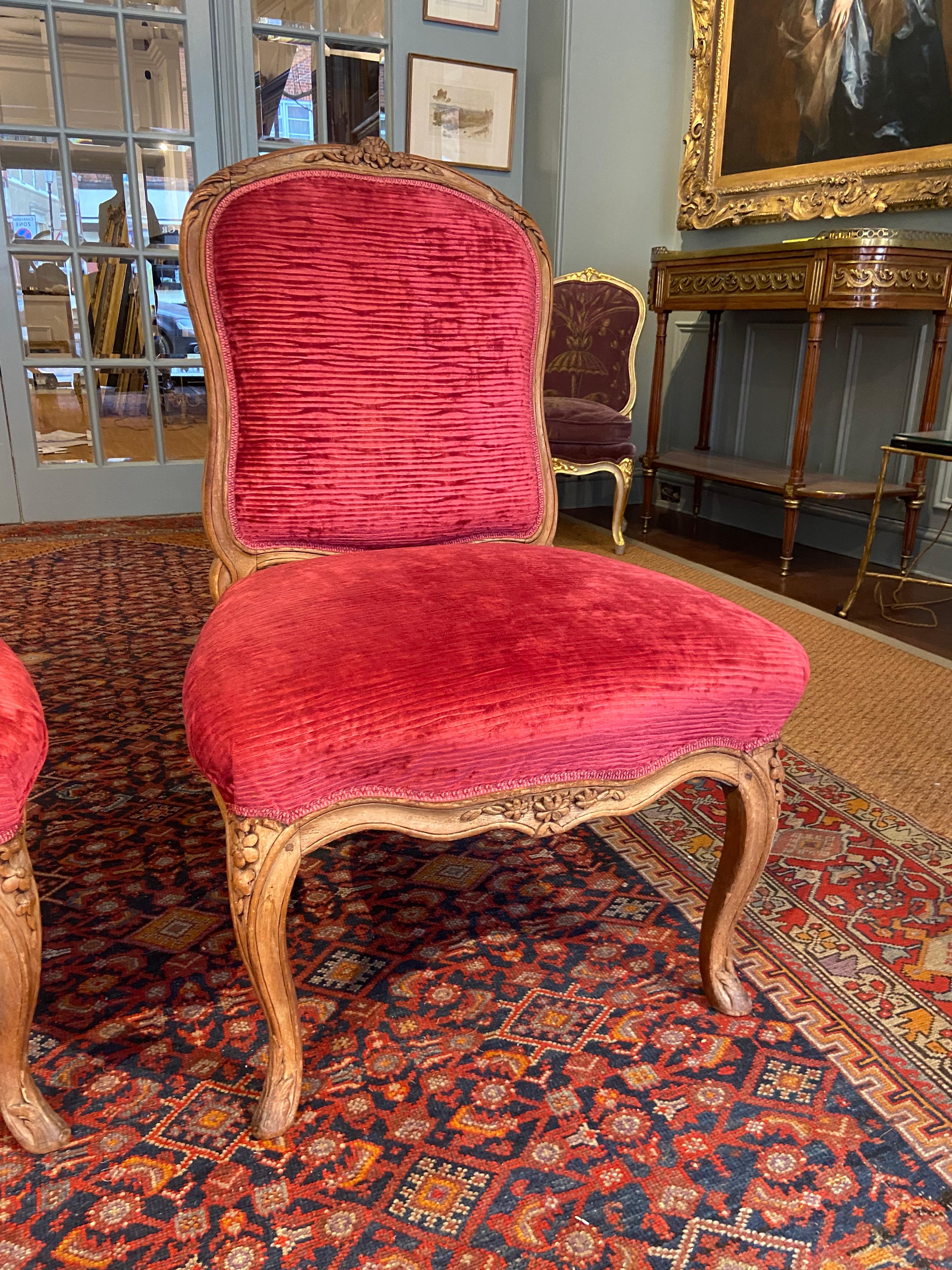 French Pair of Period Louis XV Beechwood Salon Chairs 'Mid 18th Century' For Sale