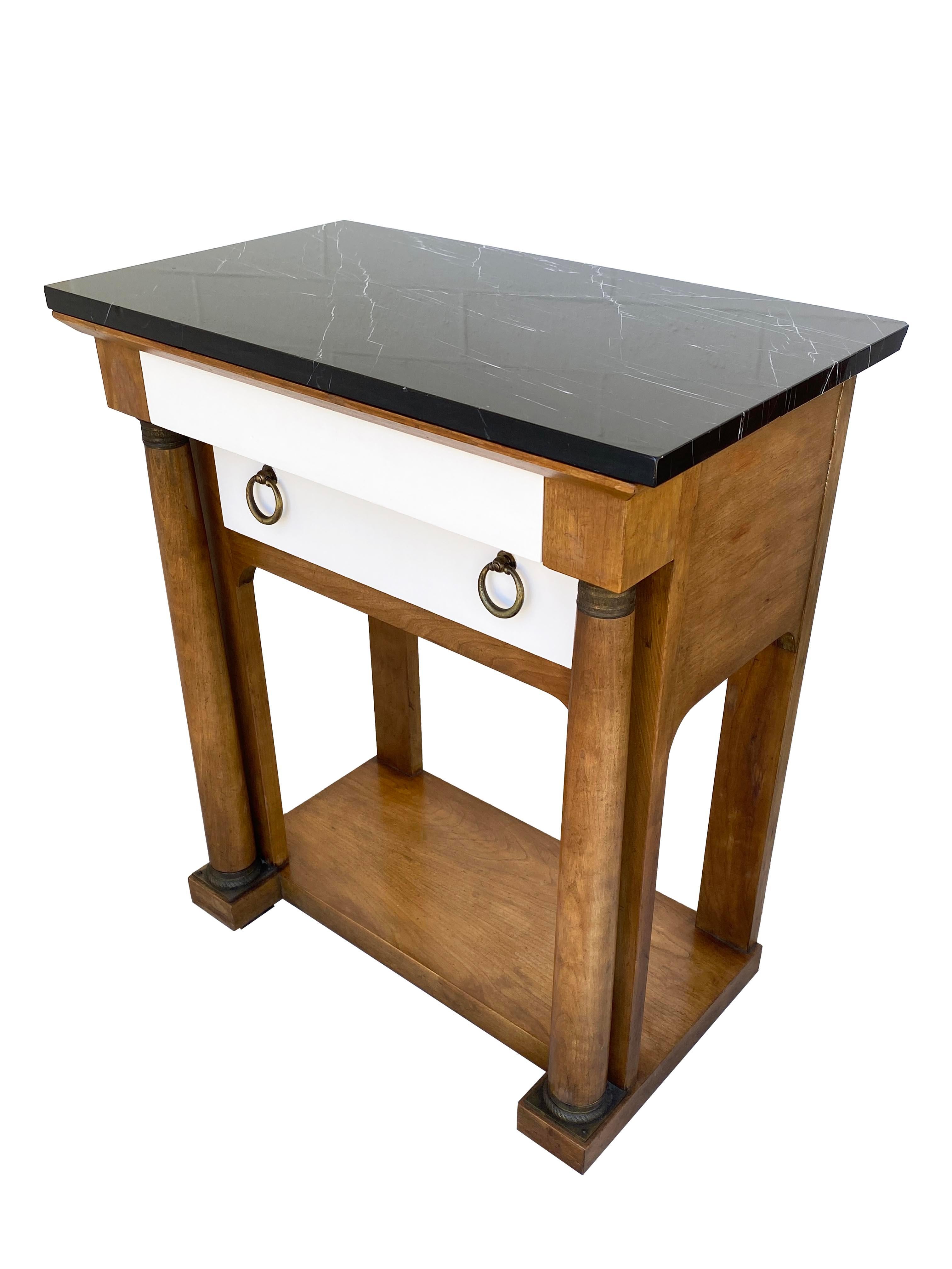 A Pair of Neoclassical Nightstands with Marble Tops by Baker Furniture For Sale 2