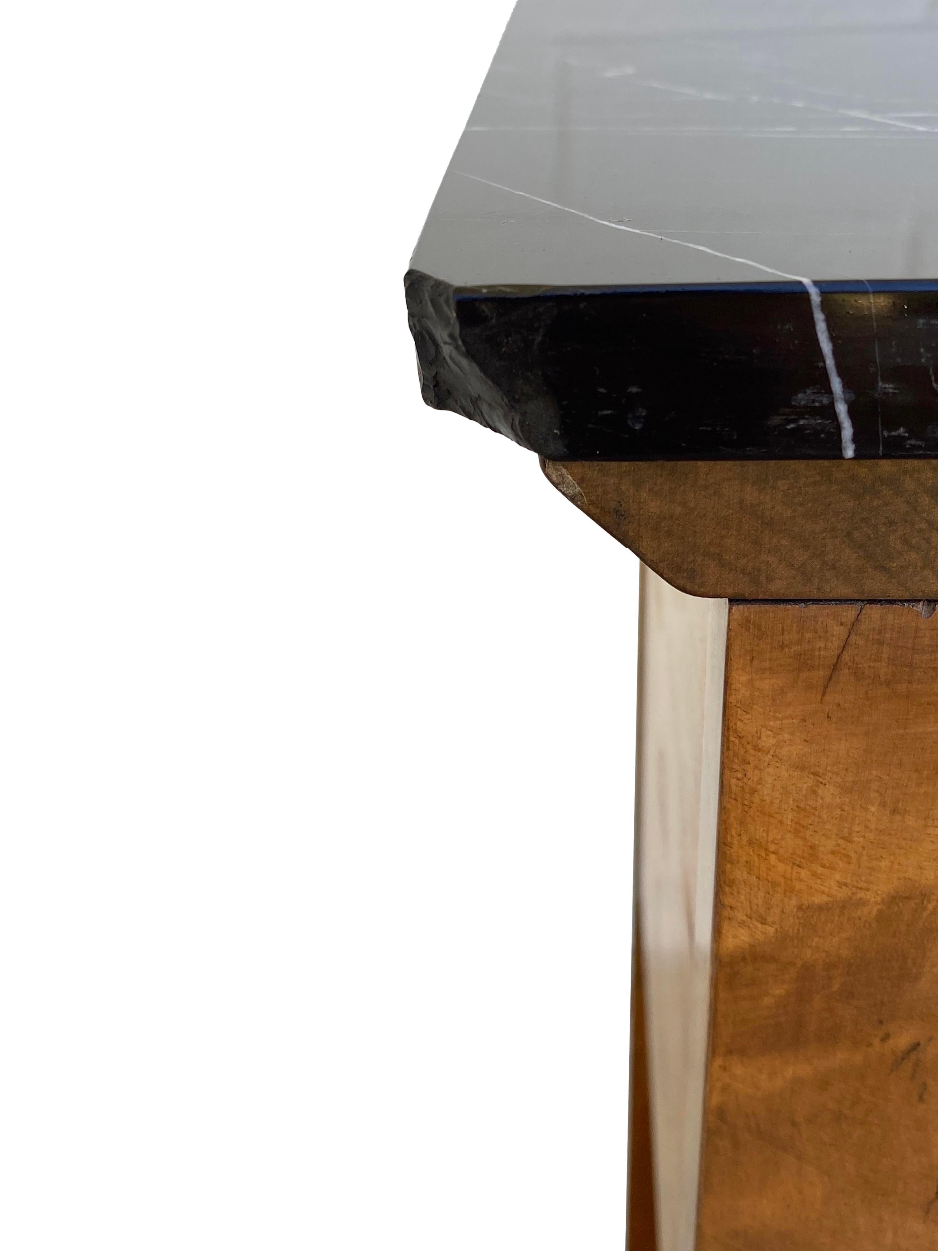 A Pair of Neoclassical Nightstands with Marble Tops by Baker Furniture For Sale 4