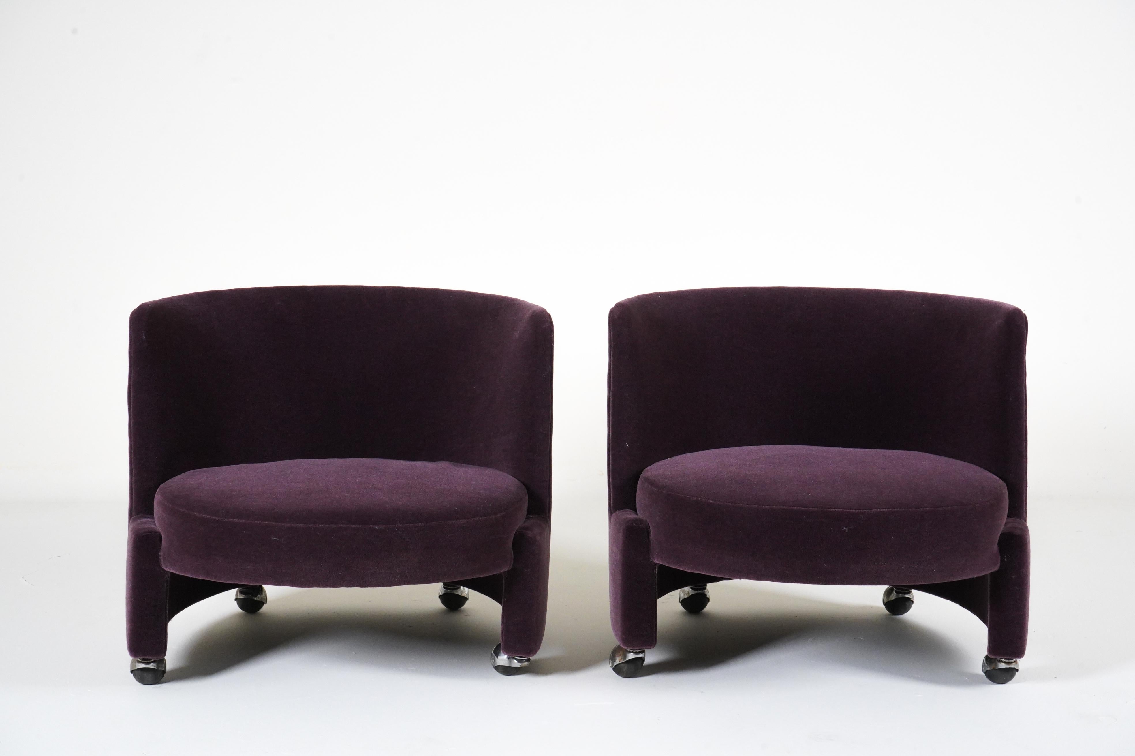 A Pair of Petite Mid-Century Socialist Lounge Chairs  For Sale 3