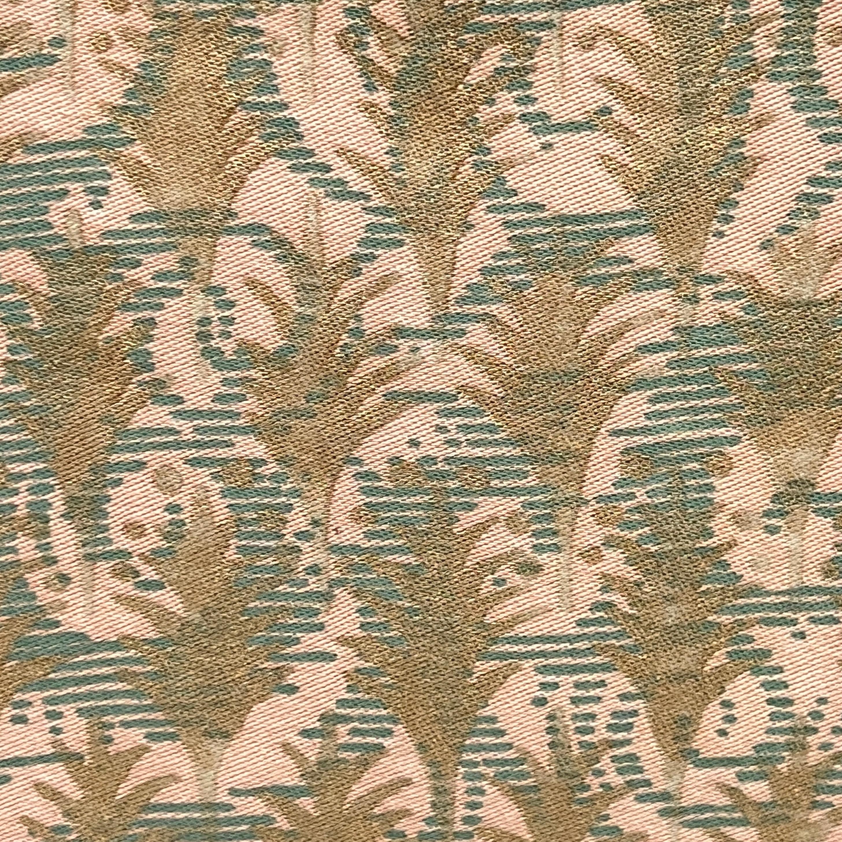Paire de coussins Fortuny piqués et moulés dans le motif Puimette Neuf - En vente à New York, NY