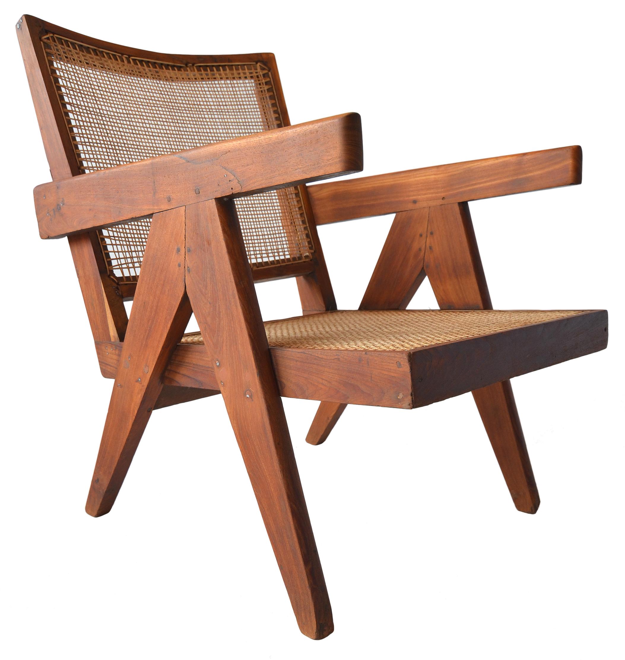 Pair of Pierre Jeanneret Low Chairs In Good Condition In Toronto, Ontario
