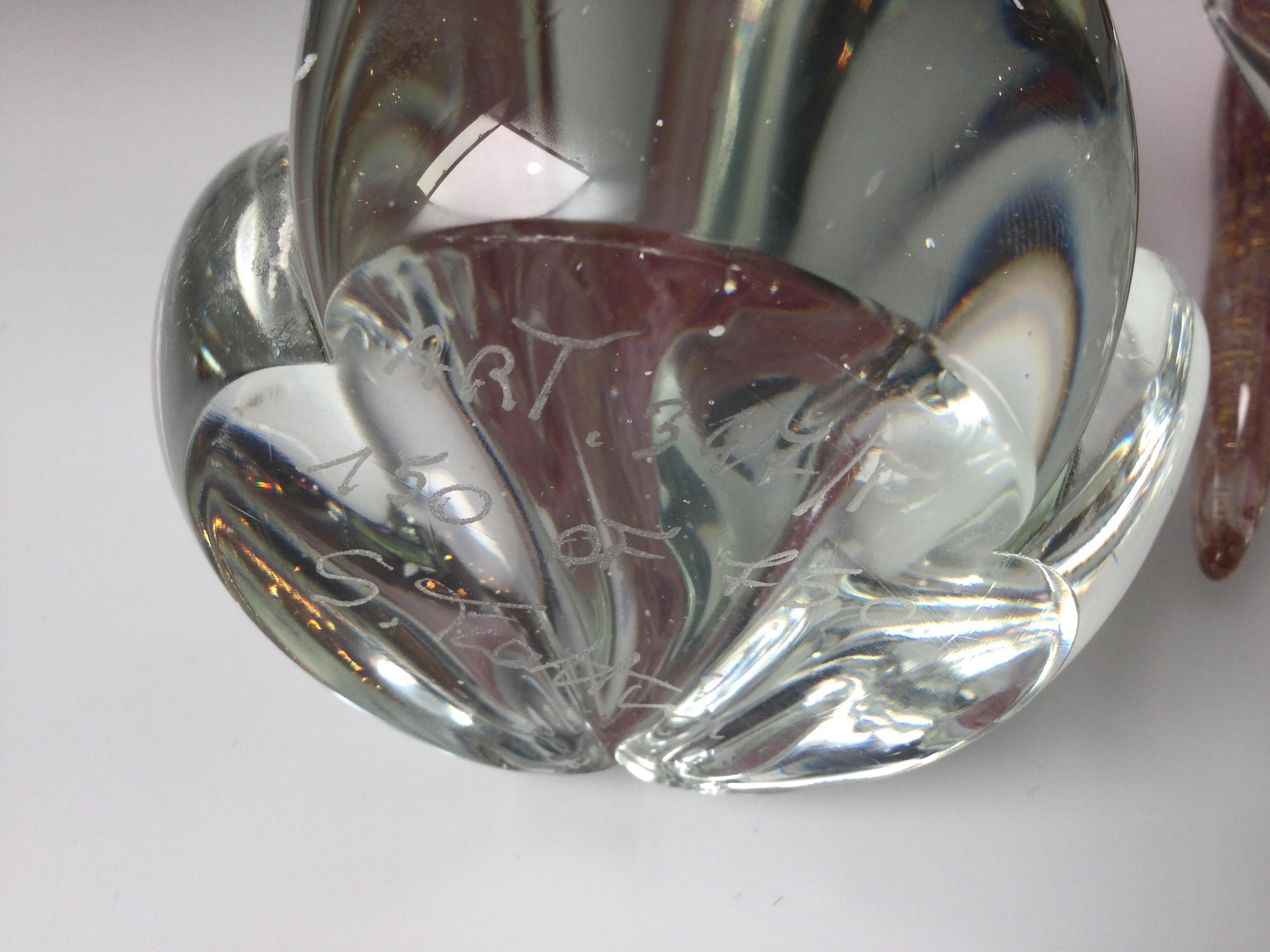 Pair of Pink Murano Glass Birds Signed S. Frattin In Excellent Condition In Lambertville, NJ