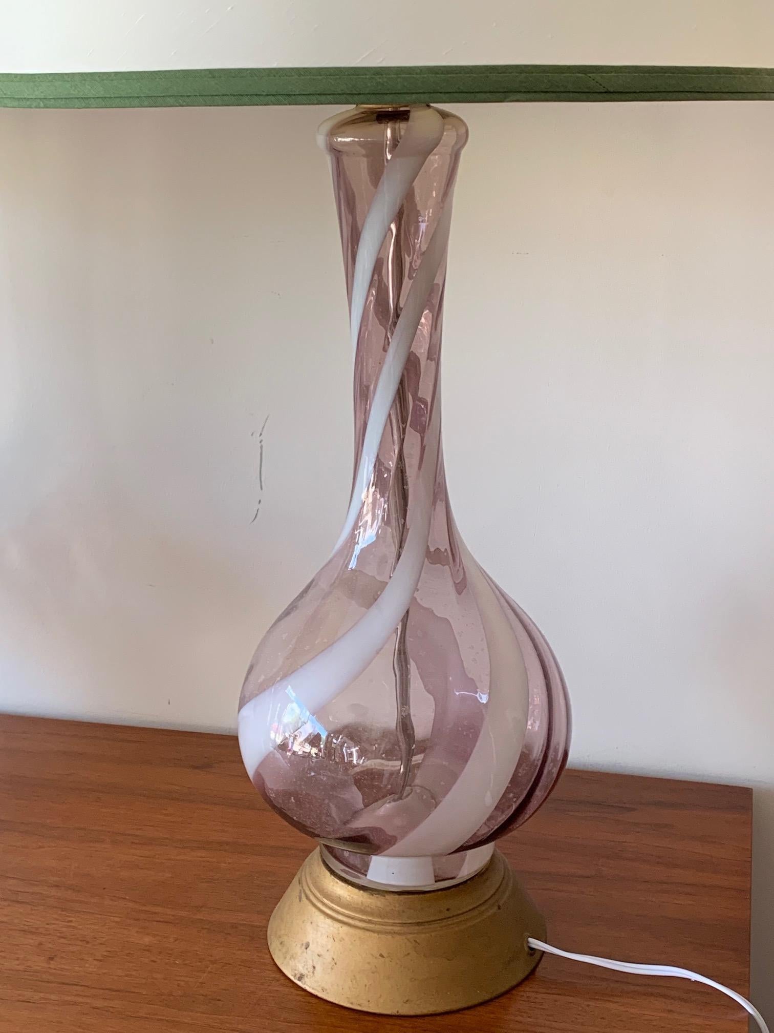 Pair of Pink Murano Glass Lamps For Sale 3