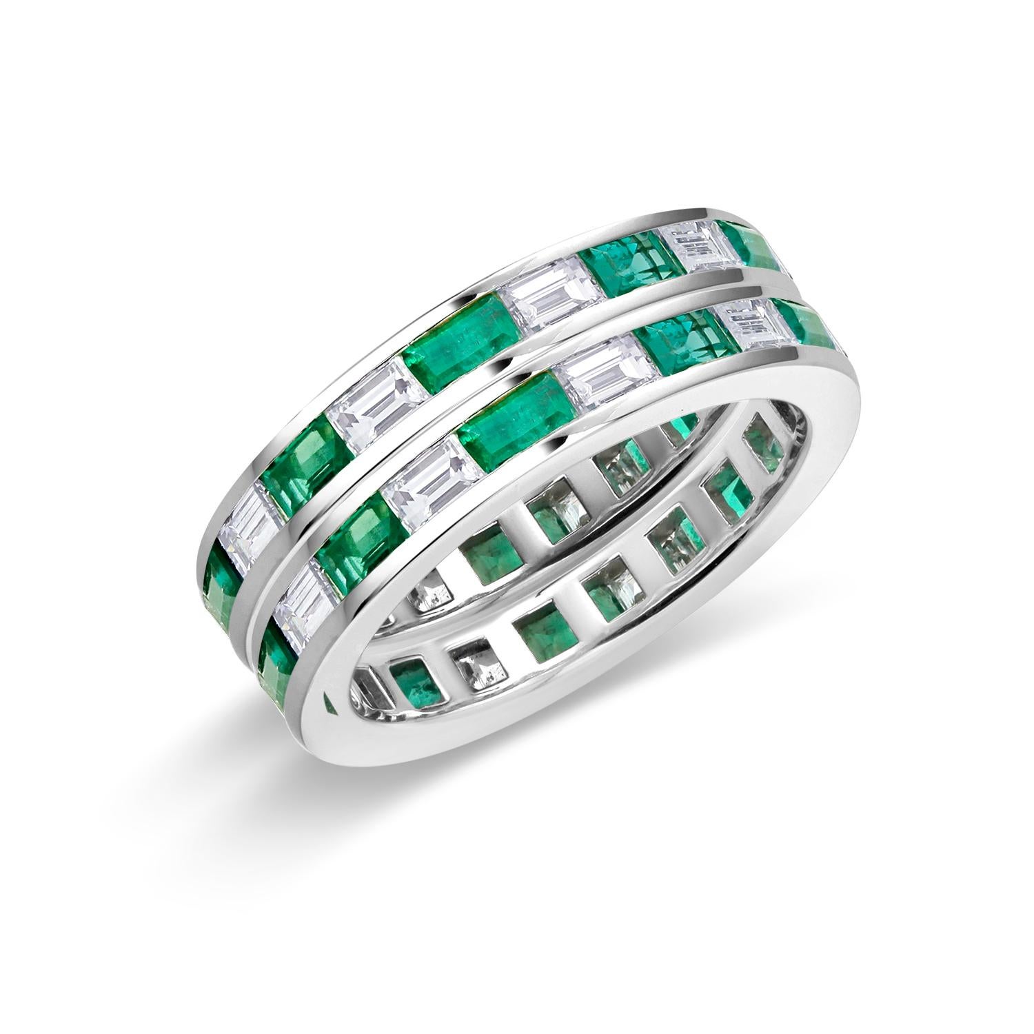Paar Platin-Eternity-Ringe in Baguetteschliff mit Smaragd und Diamant 4