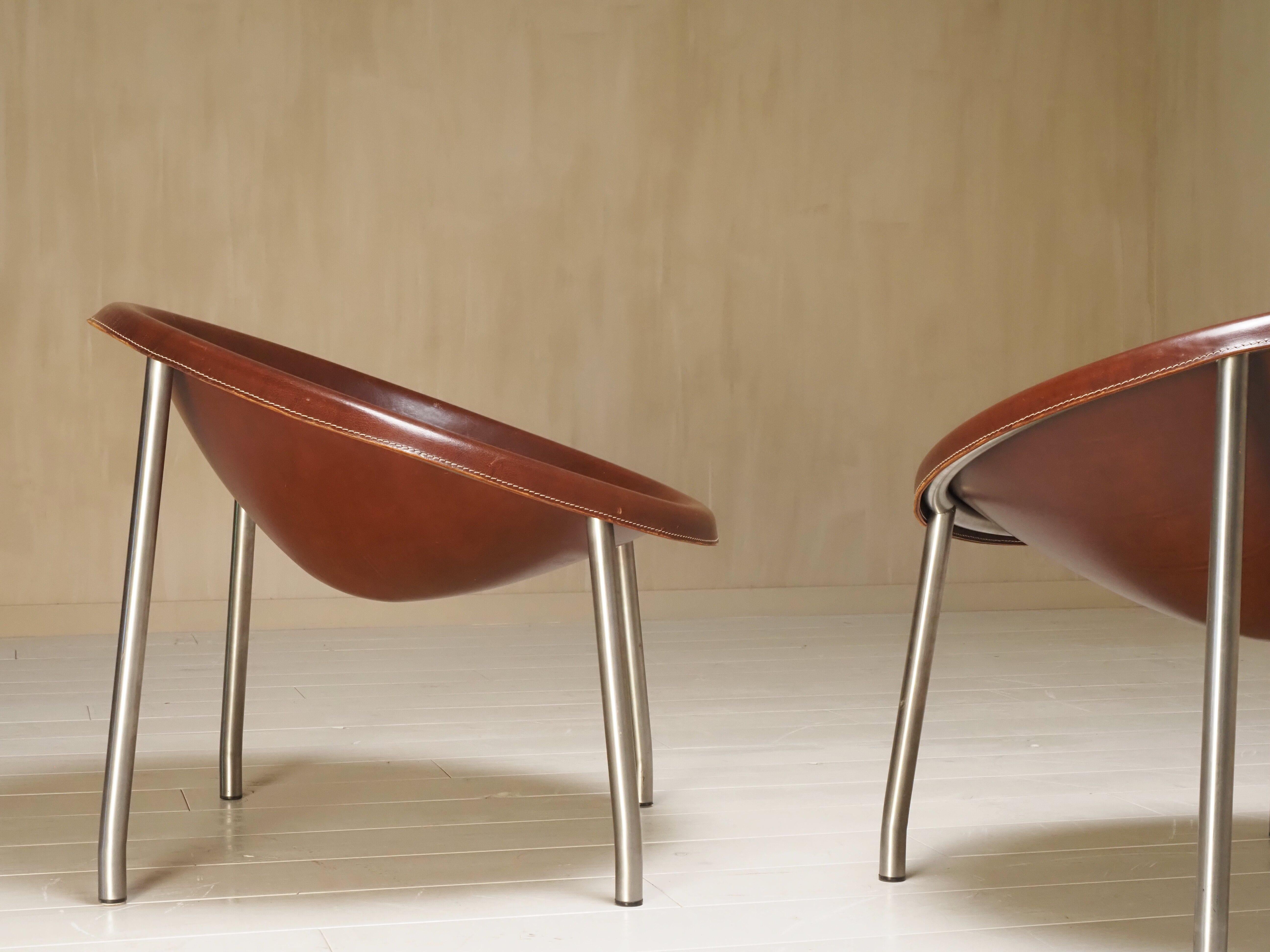 A pair of 'Poppea' easy chairs from Arte & Cuoio by Enrico Tonucci For Sale 5