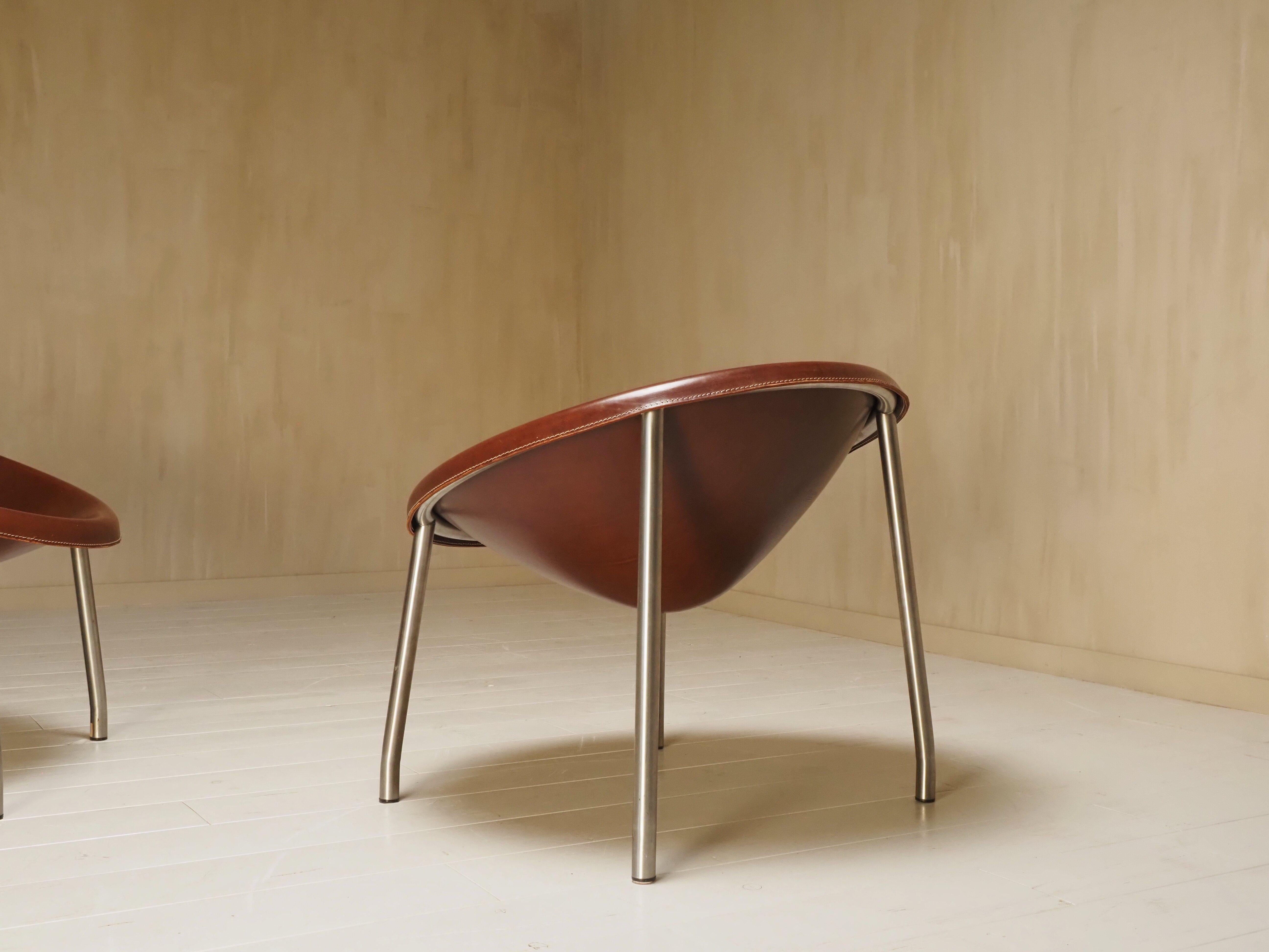 A pair of 'Poppea' easy chairs from Arte & Cuoio by Enrico Tonucci For Sale 2