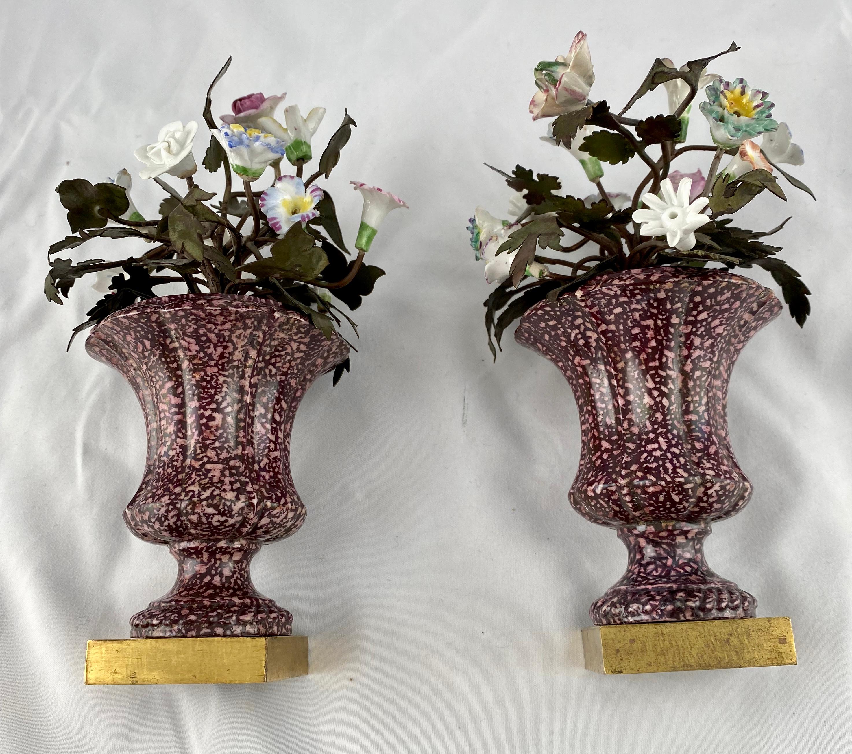 Pair of Porcelain Vases with Porcelain Flowers and Leafs of Metal, 19th C 1