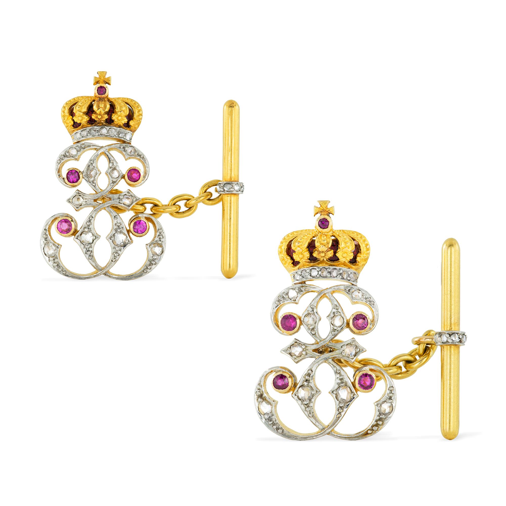 Paar Präsentations-Manschettenknöpfe von Königin Elisabeth von Rumänien (Rosenschliff) im Angebot
