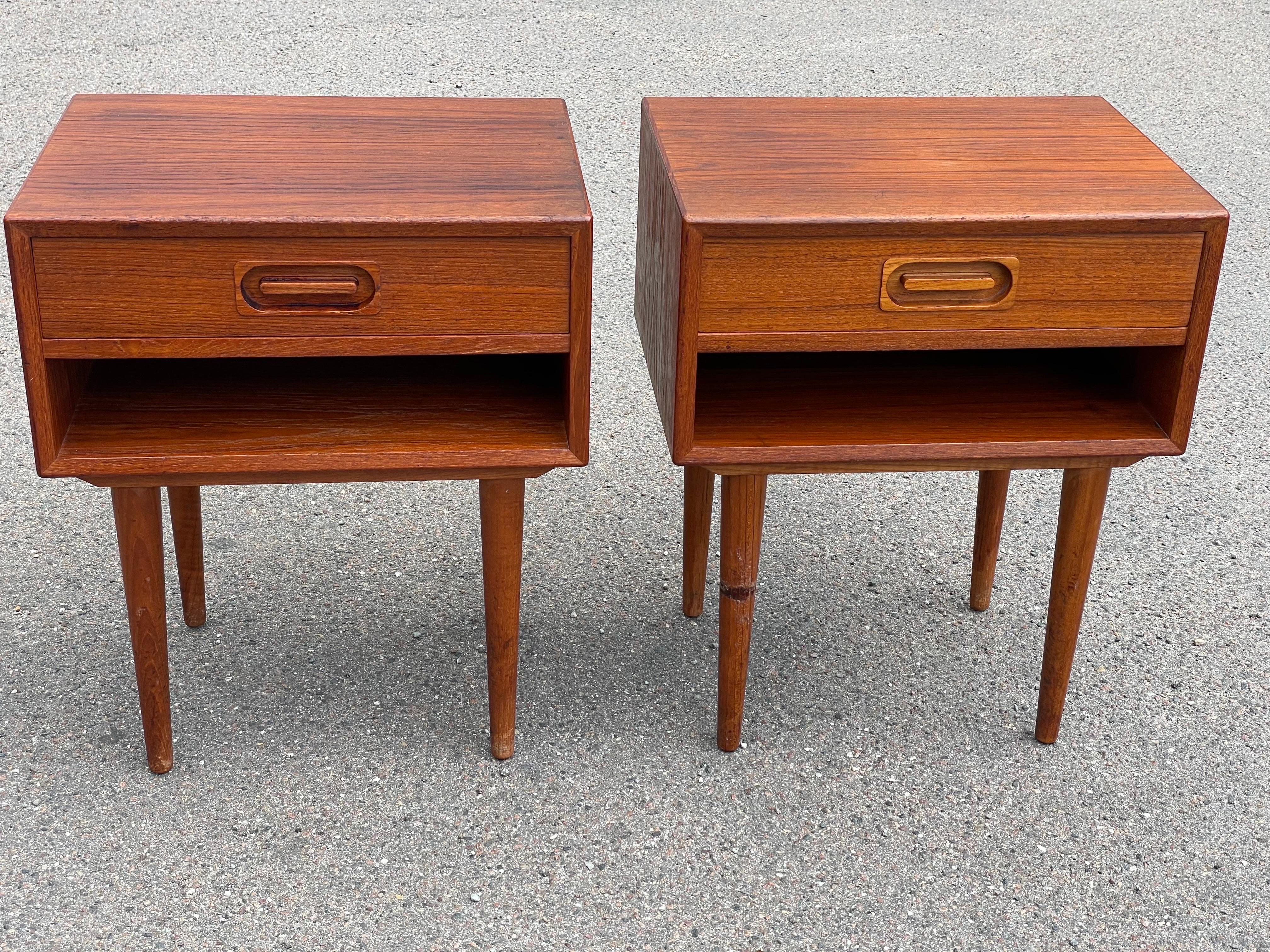 Mid-Century Modern A pair of rare Johannes Andersen for Dyrlund teak nightstands from the 1960´s