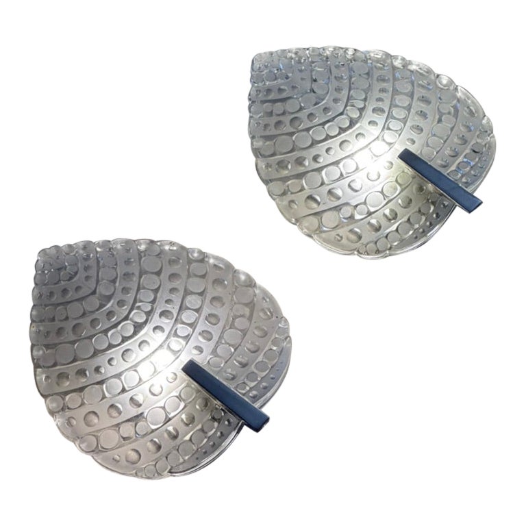 Pareja de raras lámparas de pared de cristal en forma de hoja de Kaiser Leuchten, años 60 en venta