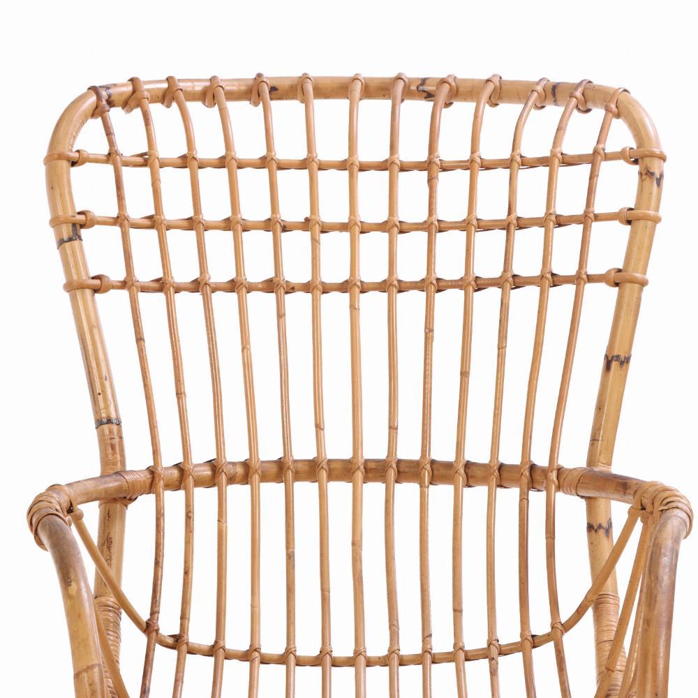Rattan Coppia di sedie da salotto in rattan attribuite a Tito Agnoli. in vendita
