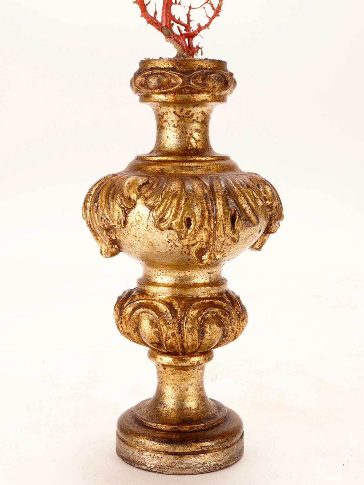 Ein Paar roter Gorgonischer Zweige, Italien 1870. im Zustand „Gut“ im Angebot in Milan, IT