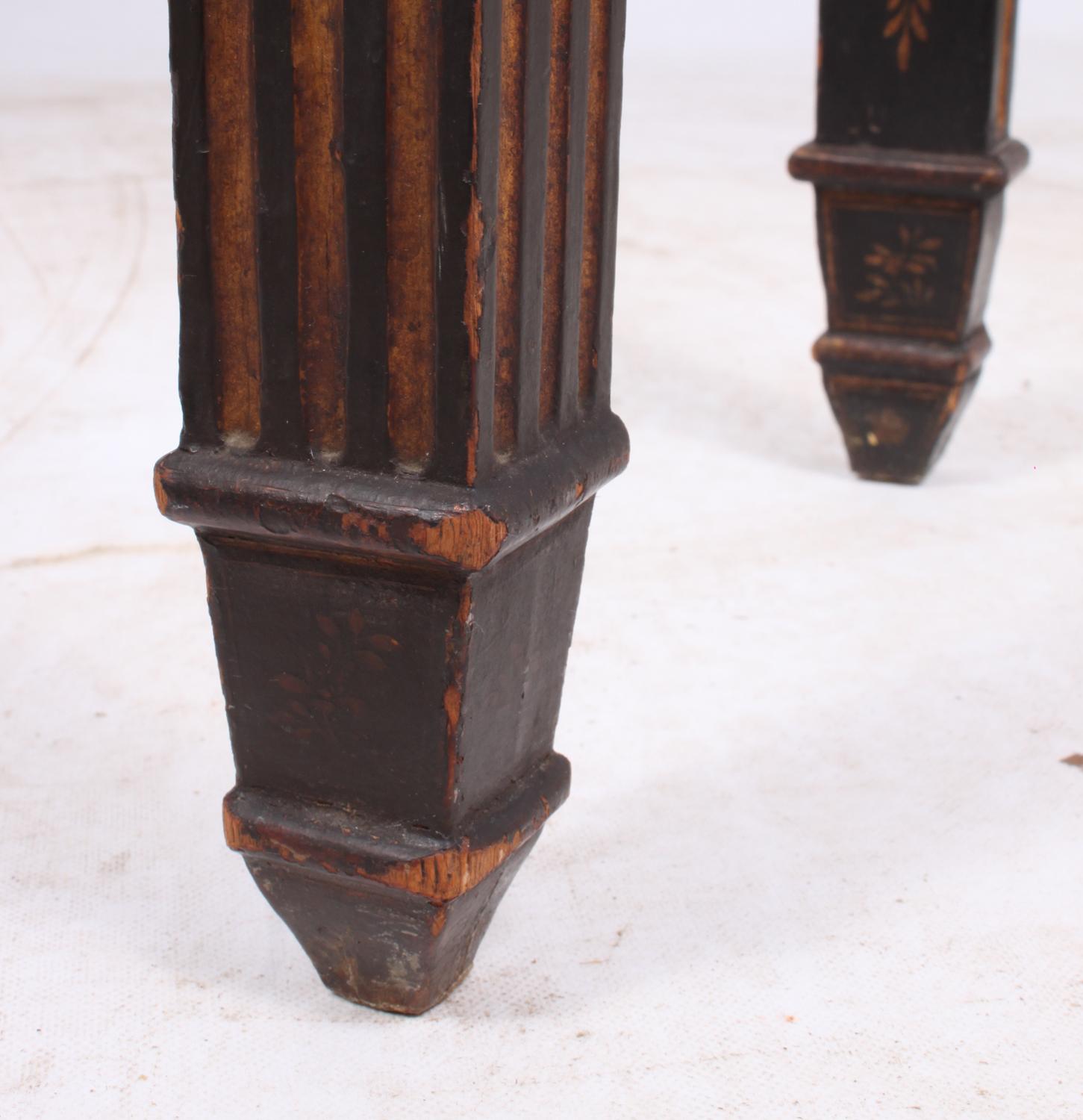 Pair of Regency Chinoiserie Side Tables, circa 1820 3