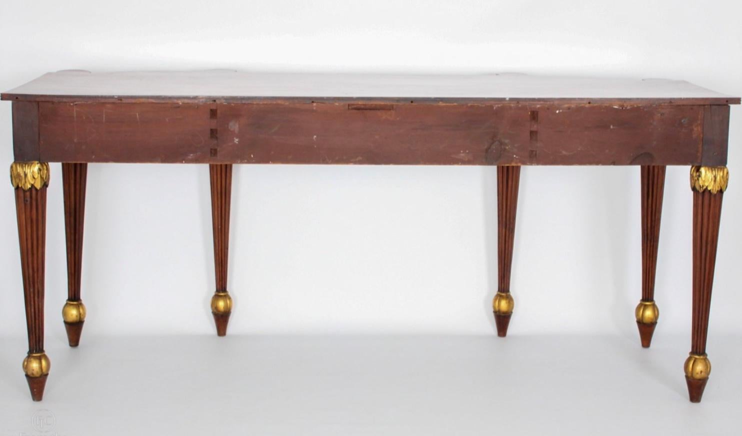 A Pair of Regency Mahogany and Parcel Gilt Serving Tables For Sale 2