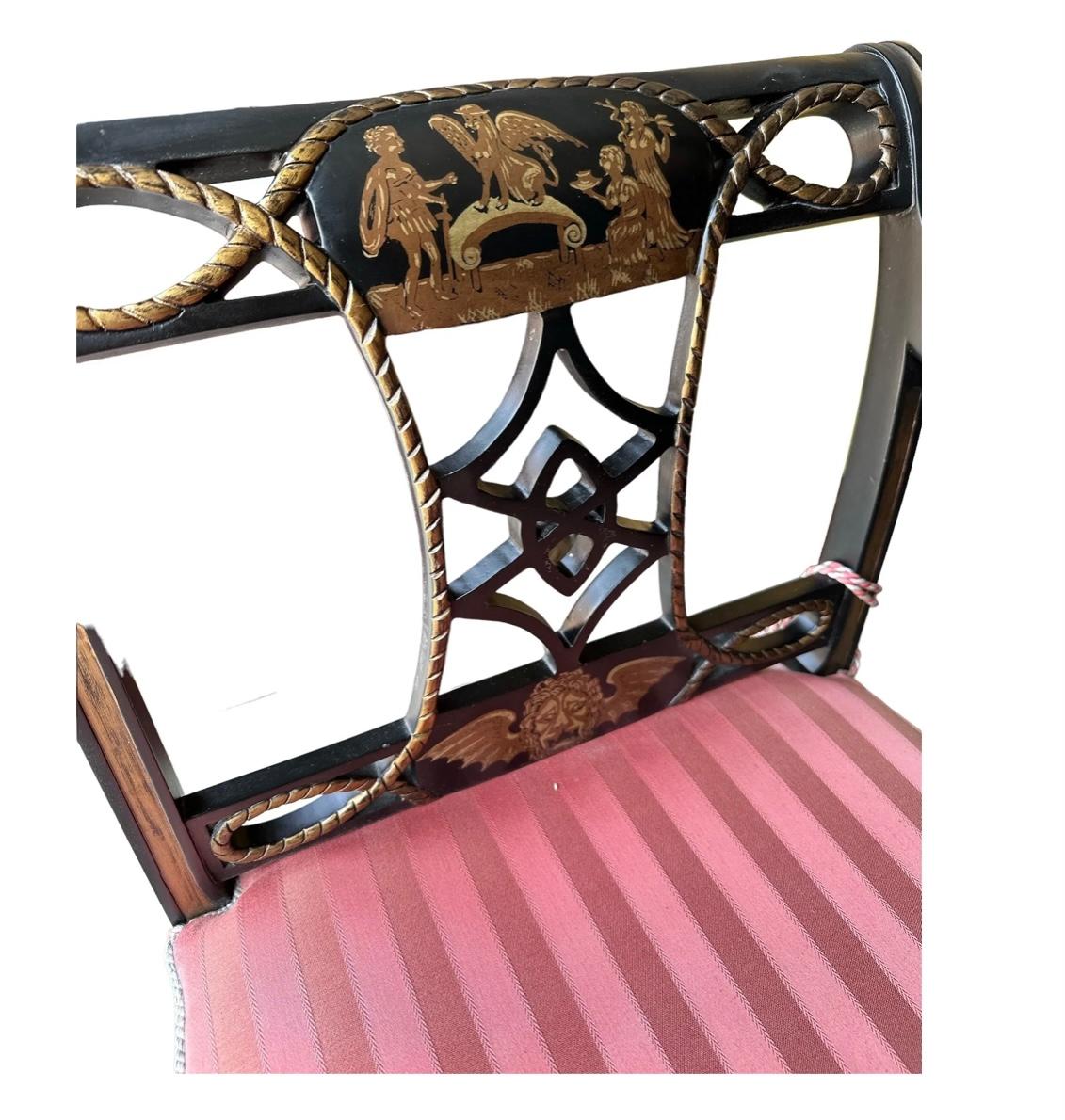 Paire de fauteuils de style Regency par Interior Crafts Of Chicago Bon état - En vente à Bradenton, FL