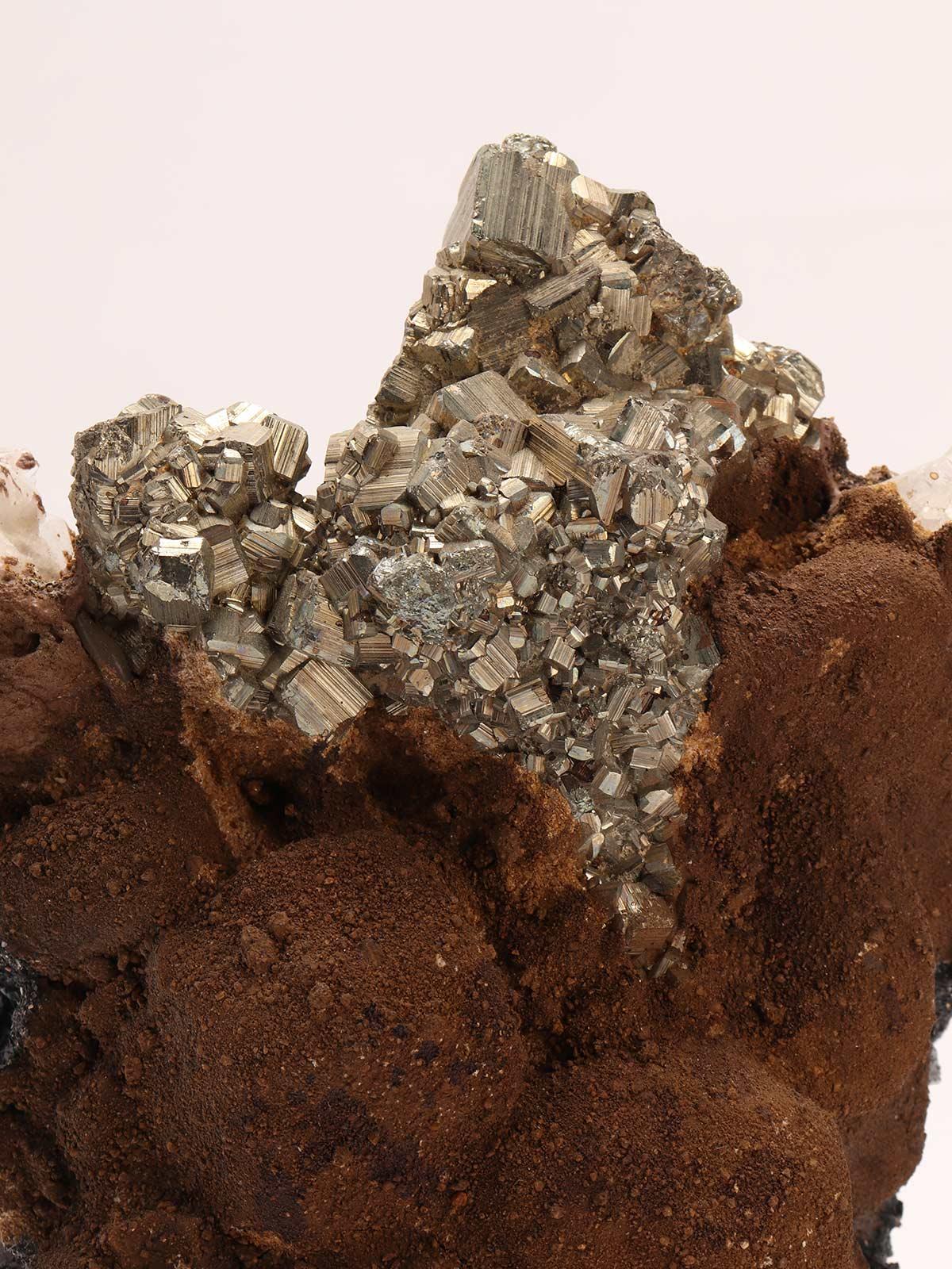 Ein Paar Bergkristallen, Amethyst, Pyrit  und aragonit Druzes, Italien 1880.  im Angebot 5