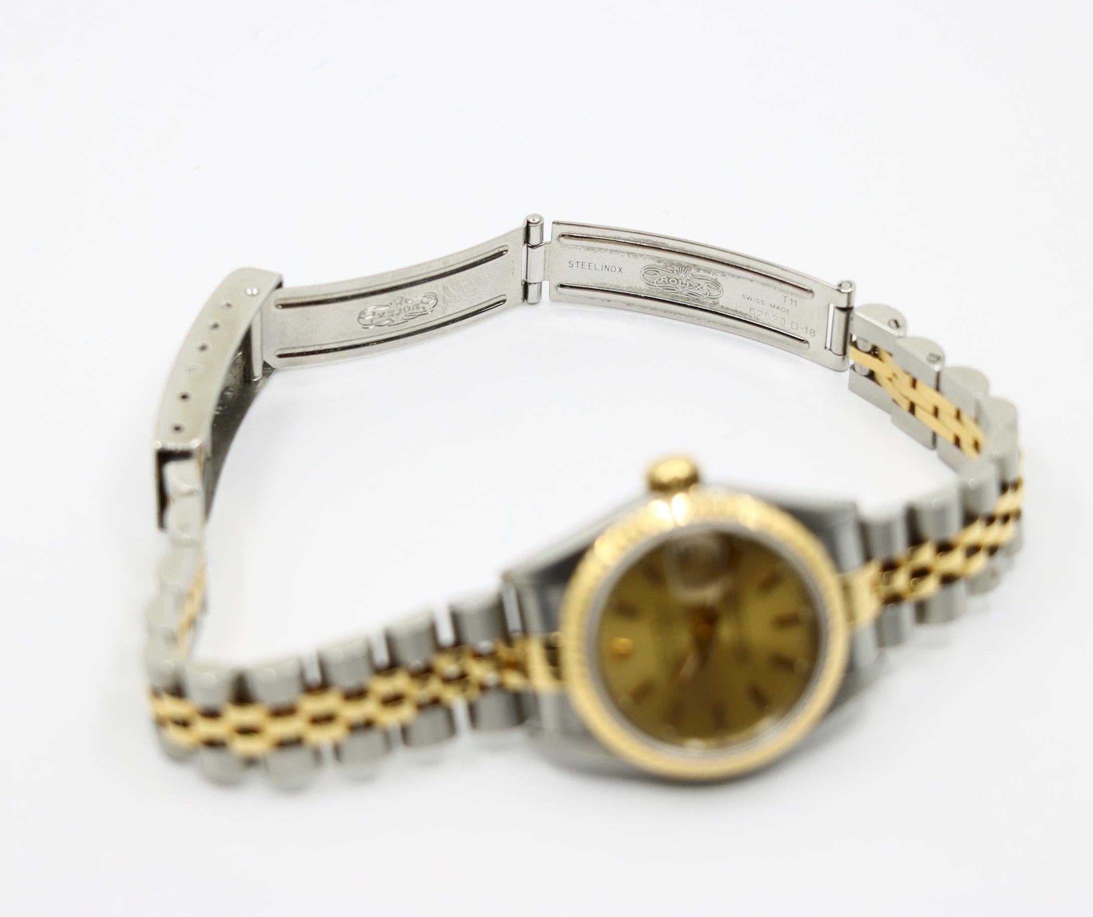 Una coppia di Rolex Oyster Perpetual Datejust in oro 18 carati da uomo e da donna in vendita 15