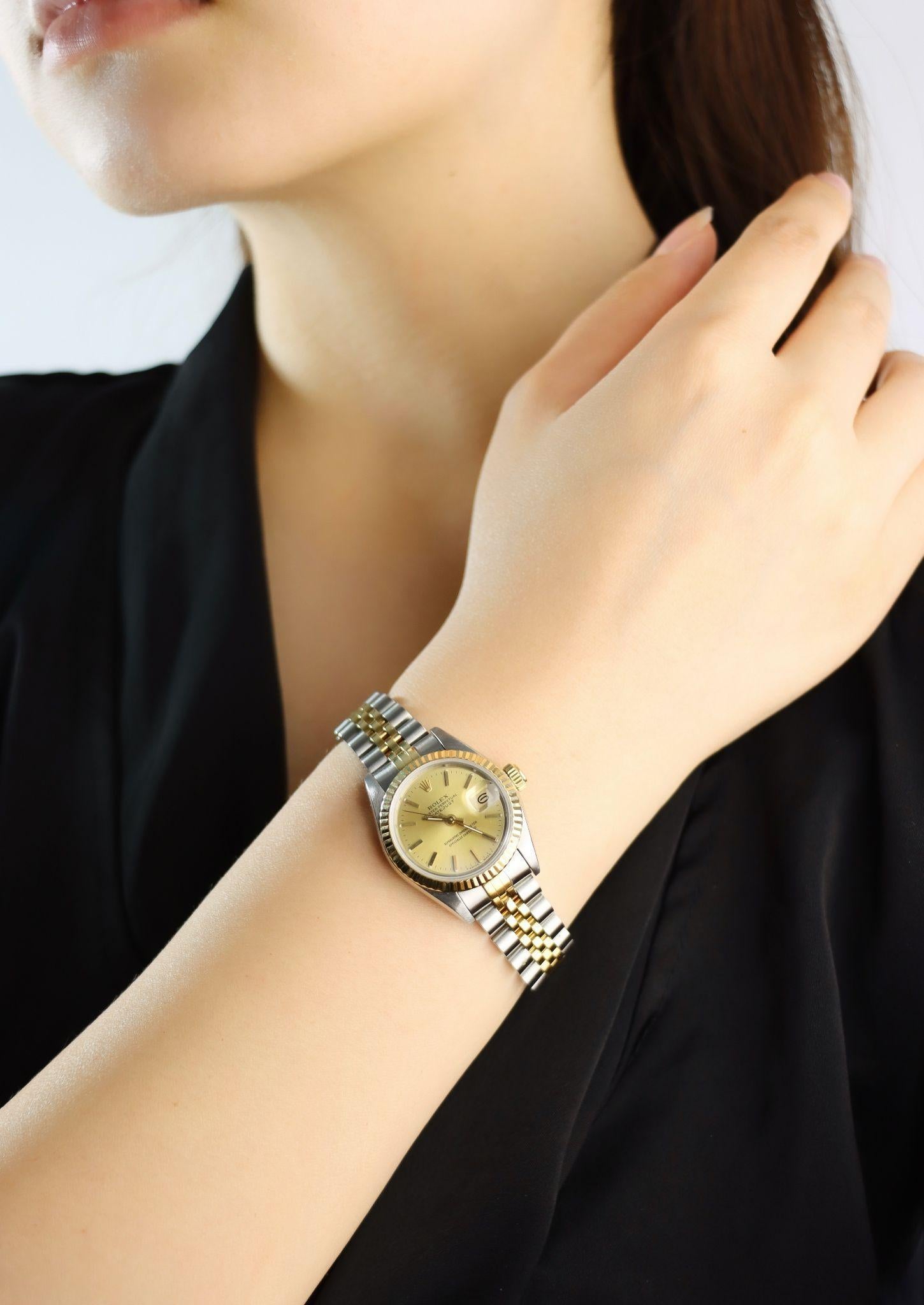 Rolex Oyster Perpetual Datejust Oro 18K Orologio da uomo 
Con documenti di laboratorio.

Contrassegnato:
ROLEX
MADE IN SVIZZERA
ACCIAIO INOX
62523 H-18

Dimensioni approssimative:
18,5 cm (circonferenza interna)
36 mm (diametro del quadrante)
1,5 -