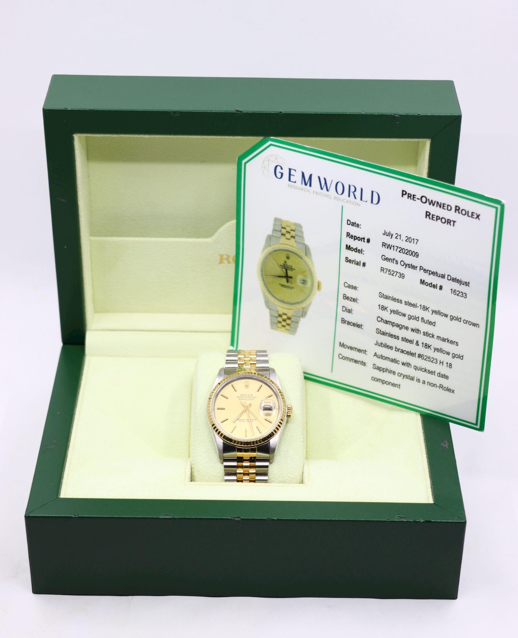 Donna Una coppia di Rolex Oyster Perpetual Datejust in oro 18 carati da uomo e da donna in vendita
